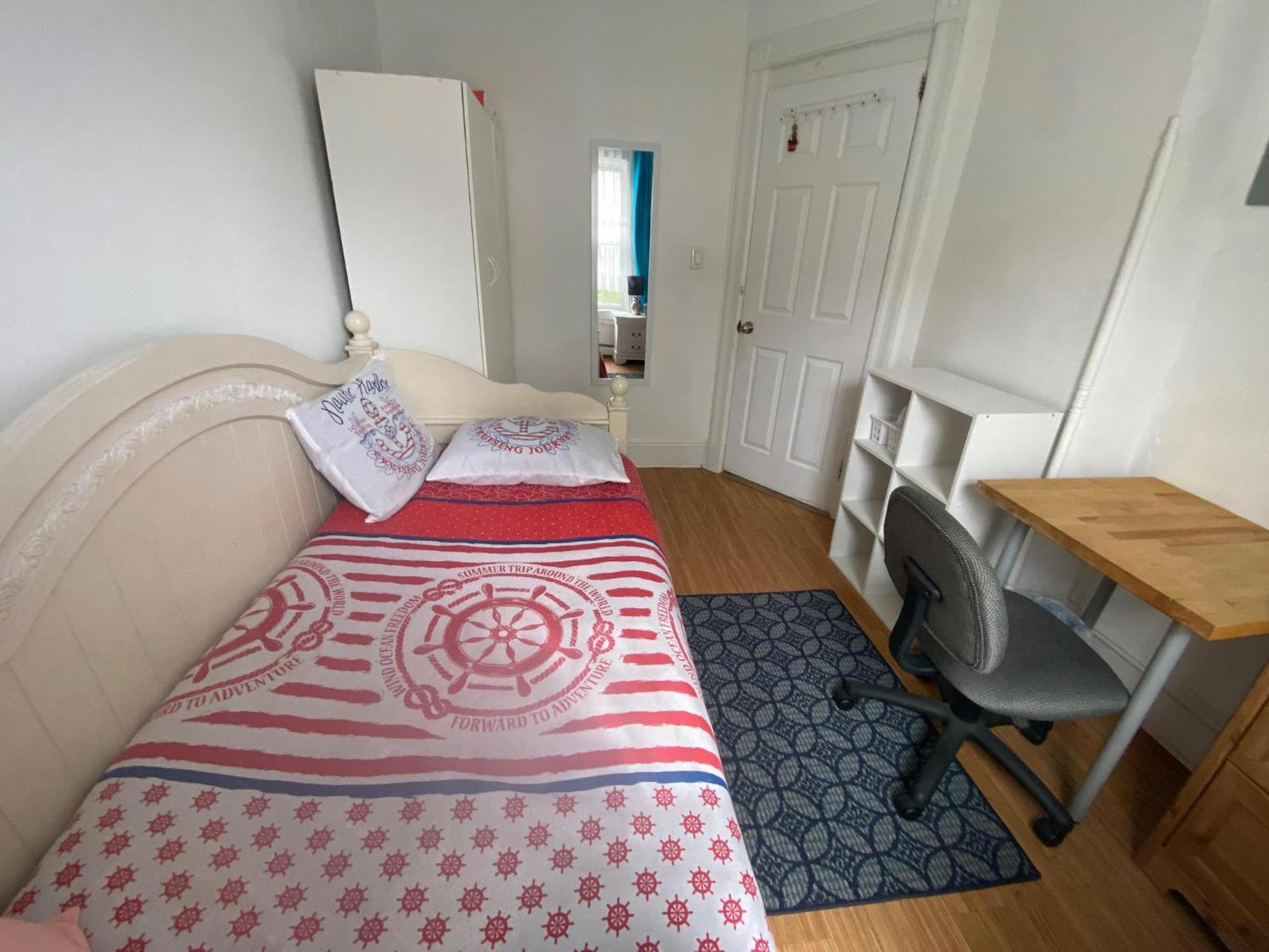 Classical American House 4 Guest house New York