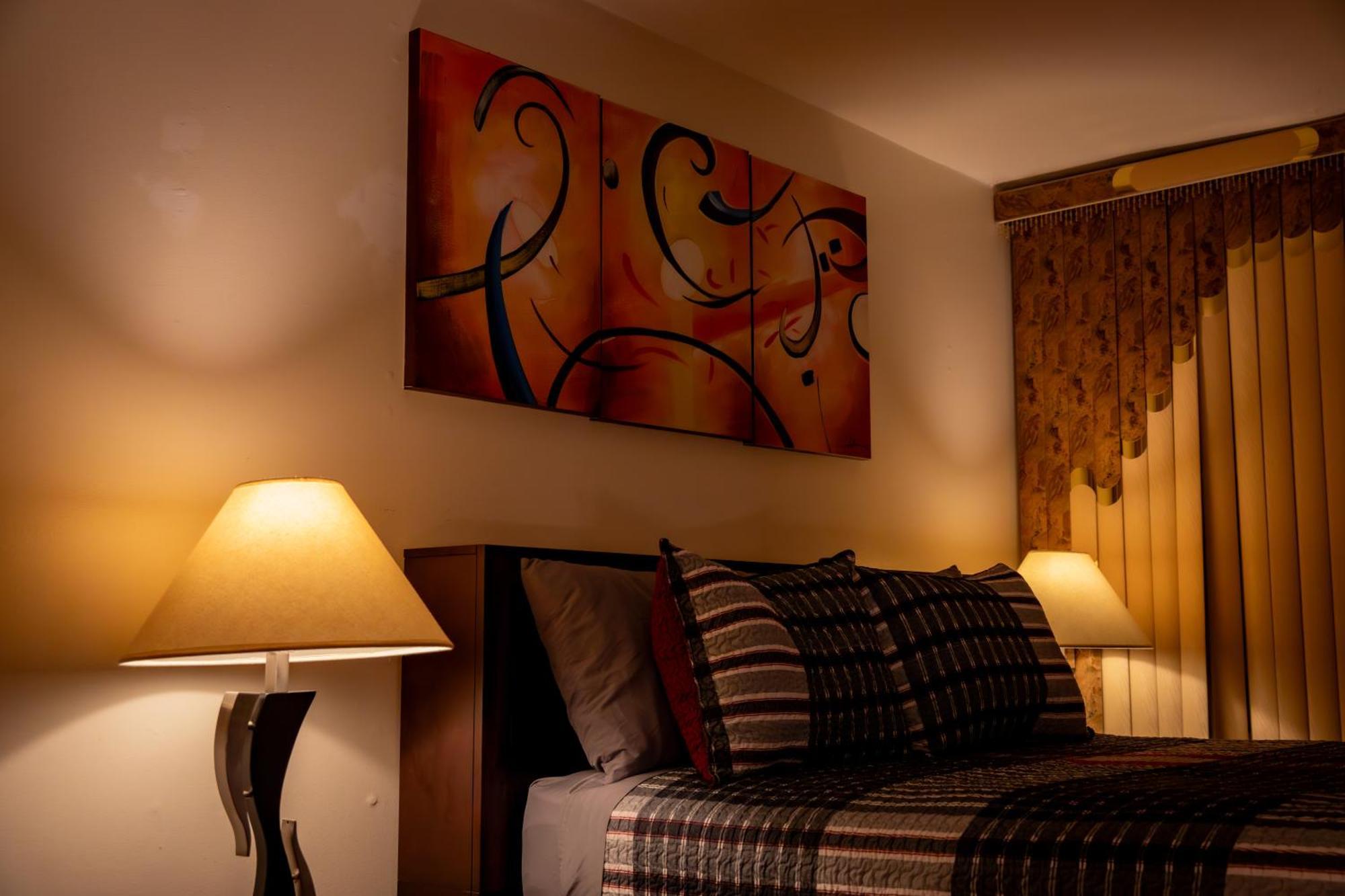Spacious Comfy In Cozy Classy Duplex 2*