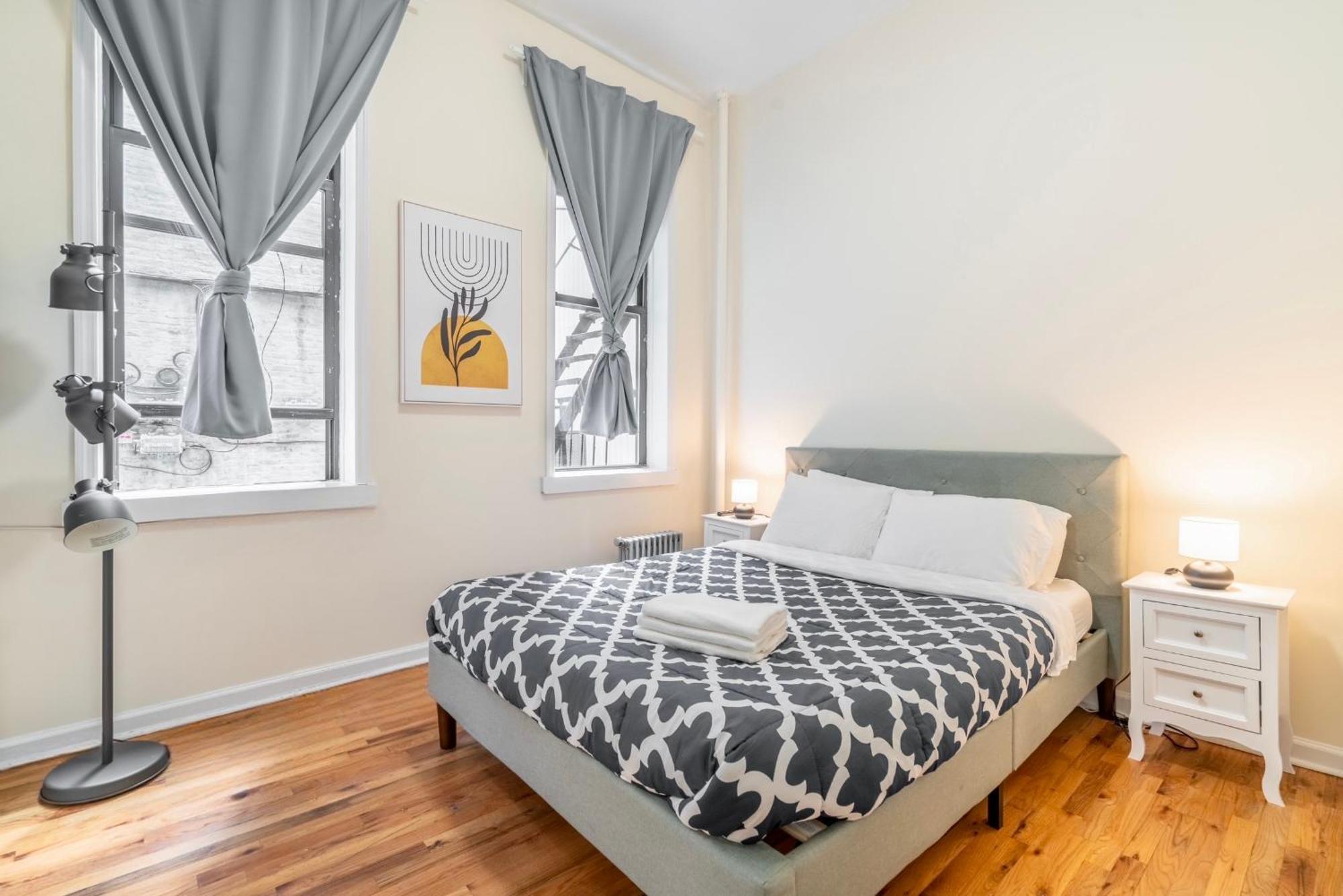Apartment 2 Bedroom Hidden Upscale Oasis *
