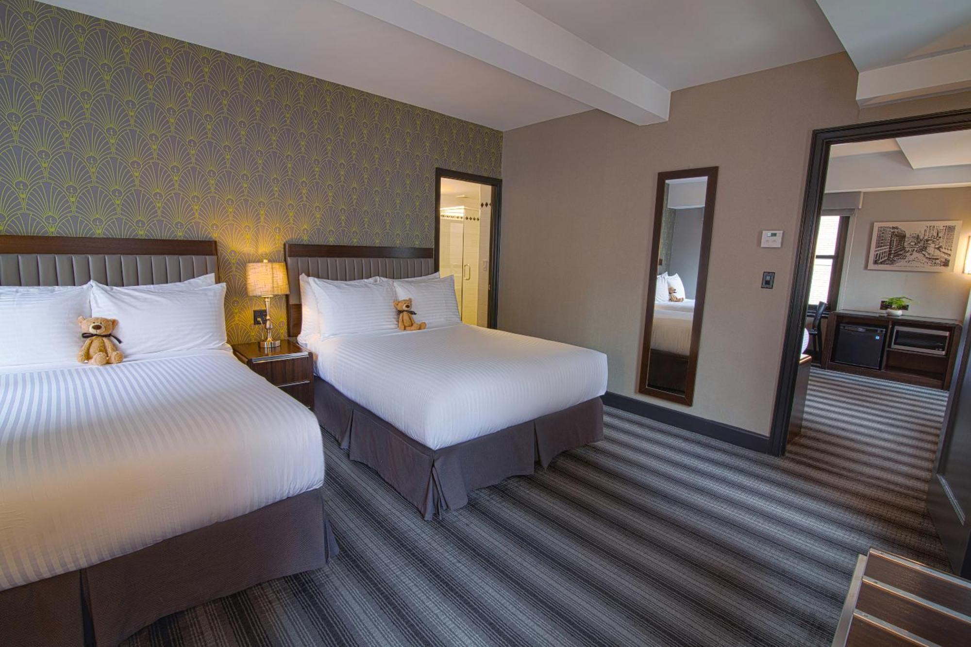 Edison Times Square Hotel 4*