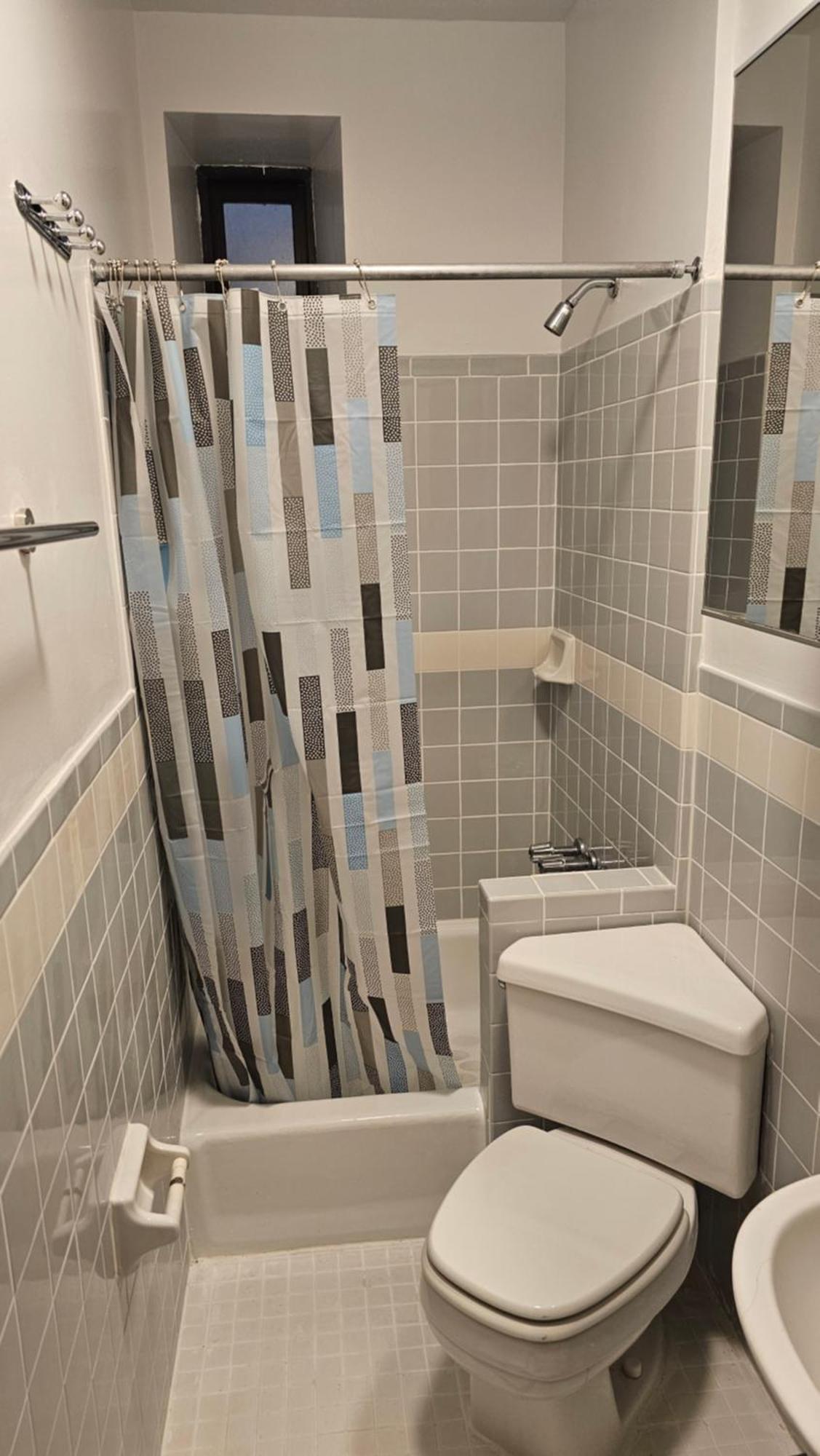 Lamartine Chelsea Hostel New York