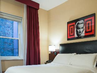 Hotel Washington Square