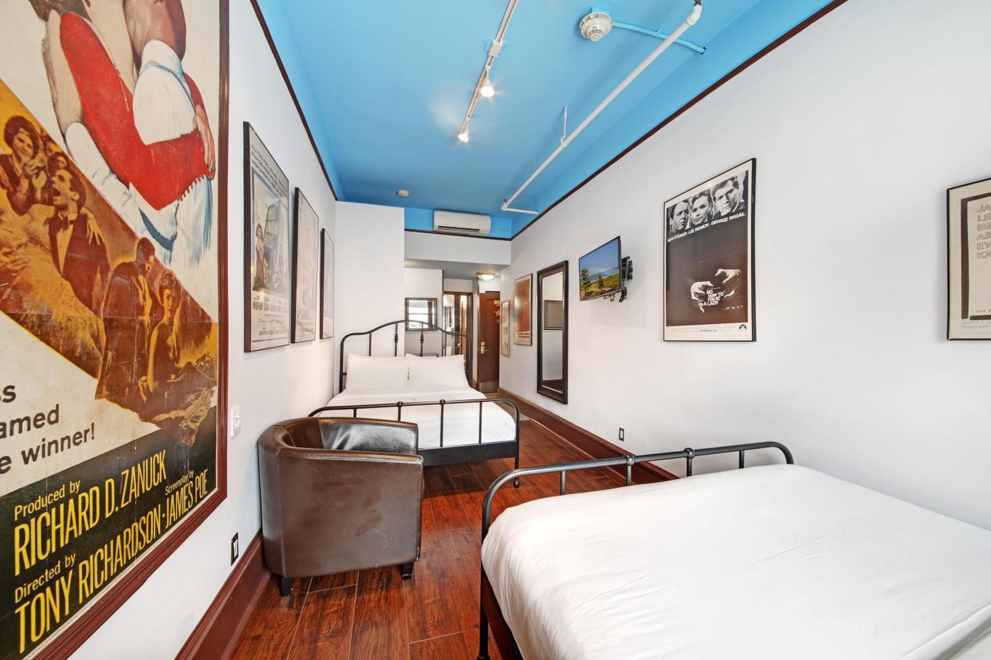 Hotel Chelsea Pines 3*