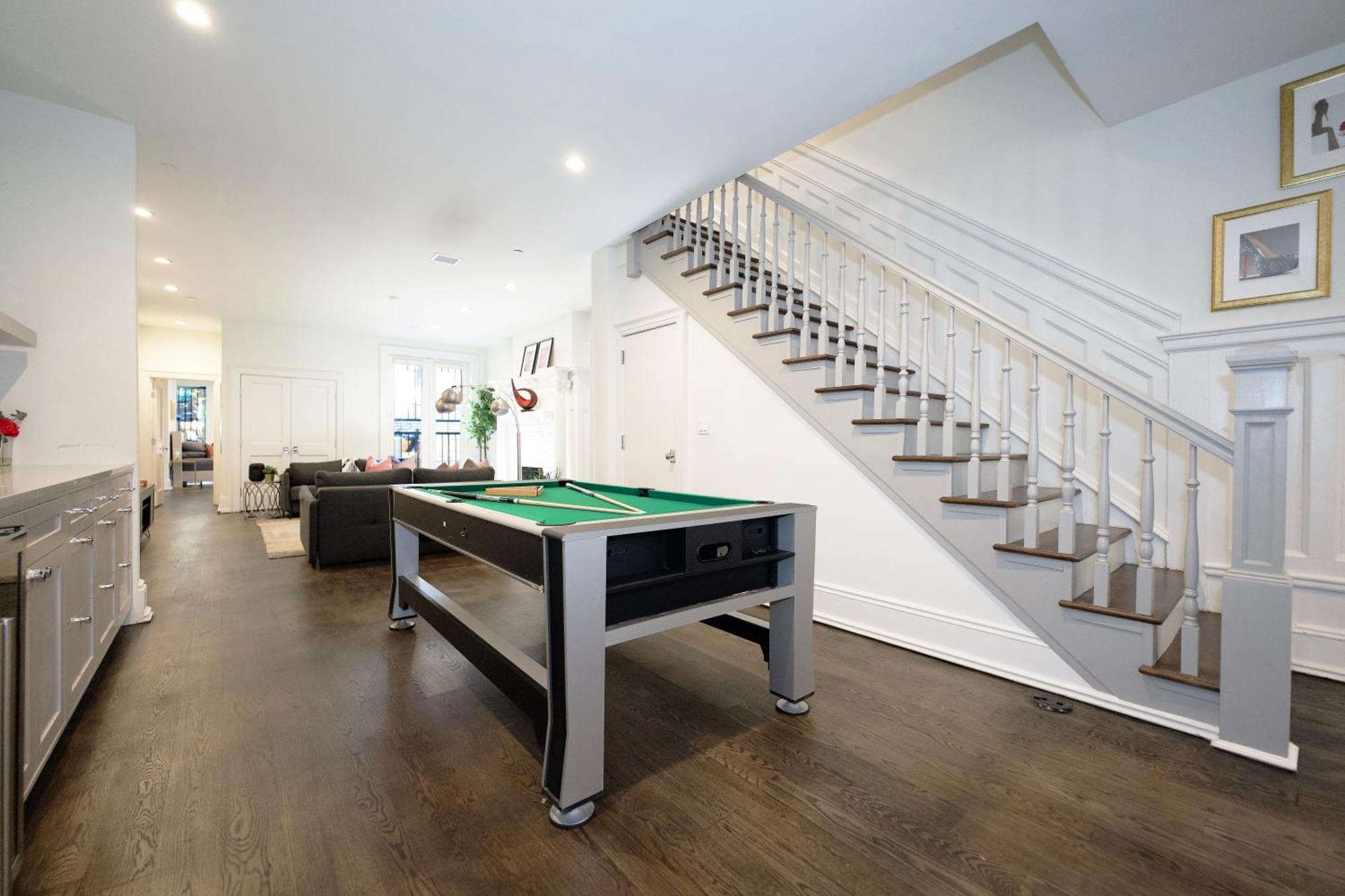 Massive Multi-million Dollar With Private Rooftop L Fashion House L