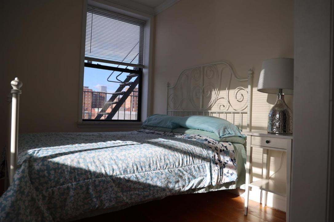 Modern In By Central Park *