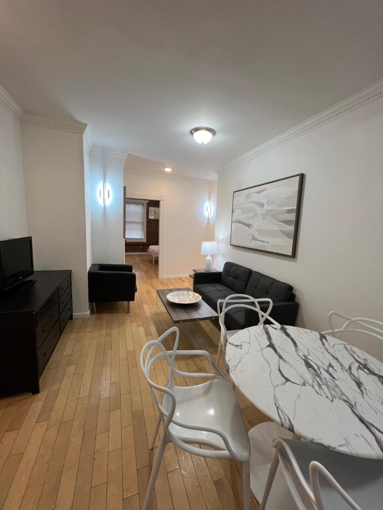 Modern In By Central Park * New York