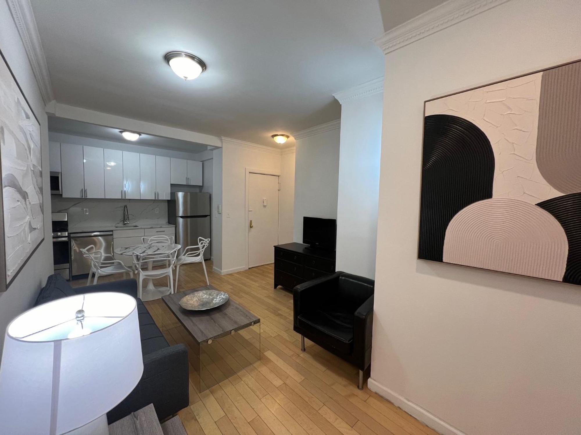 Modern In By Central Park * New York
