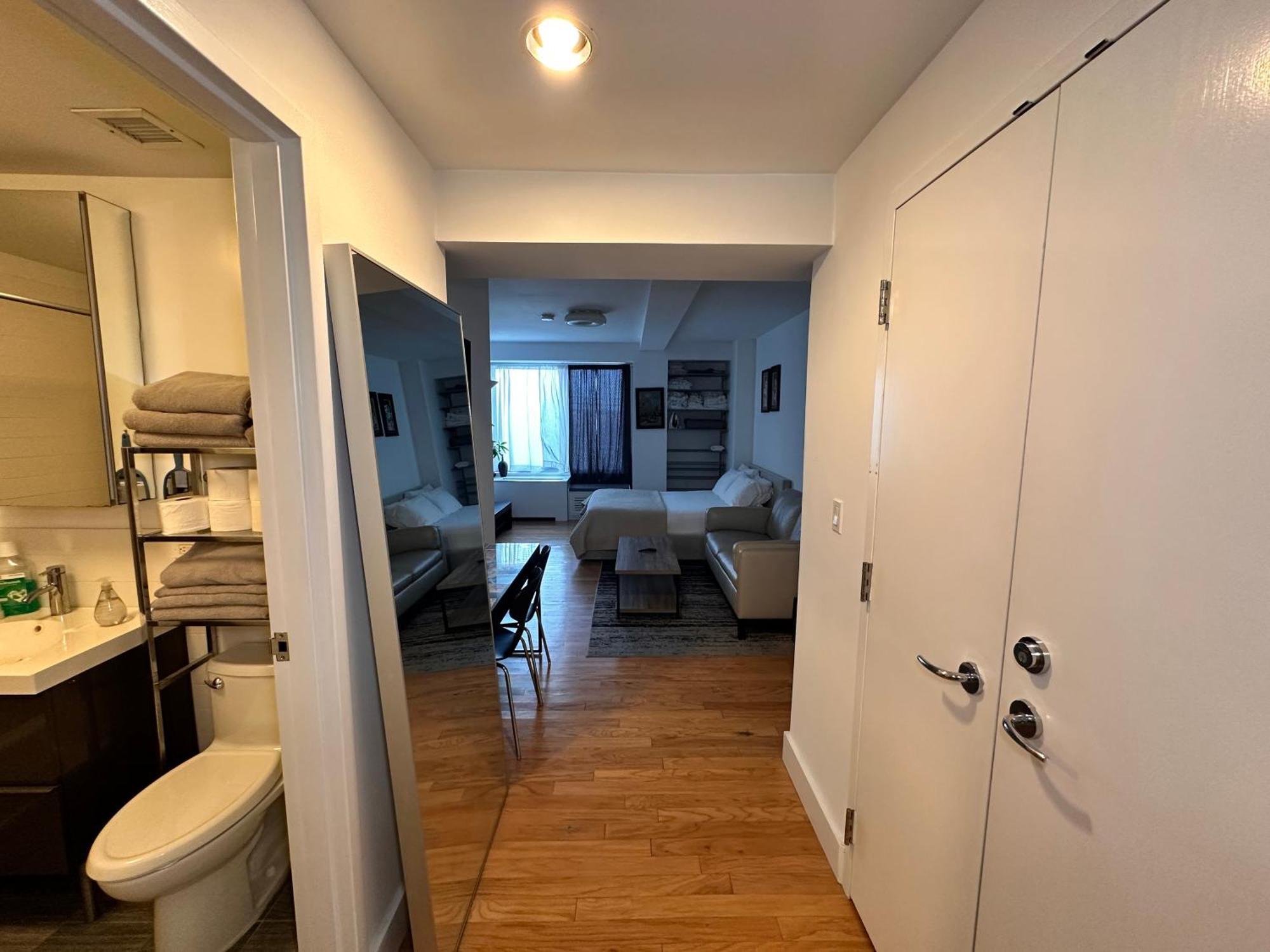 Studio Apart With Kitchen Manhattan Apartment