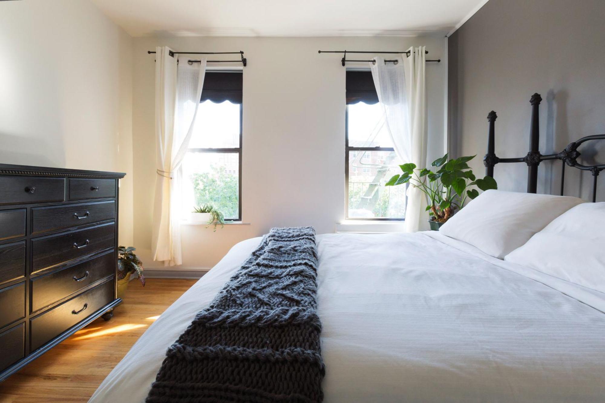 Sunny Stylish West Village *