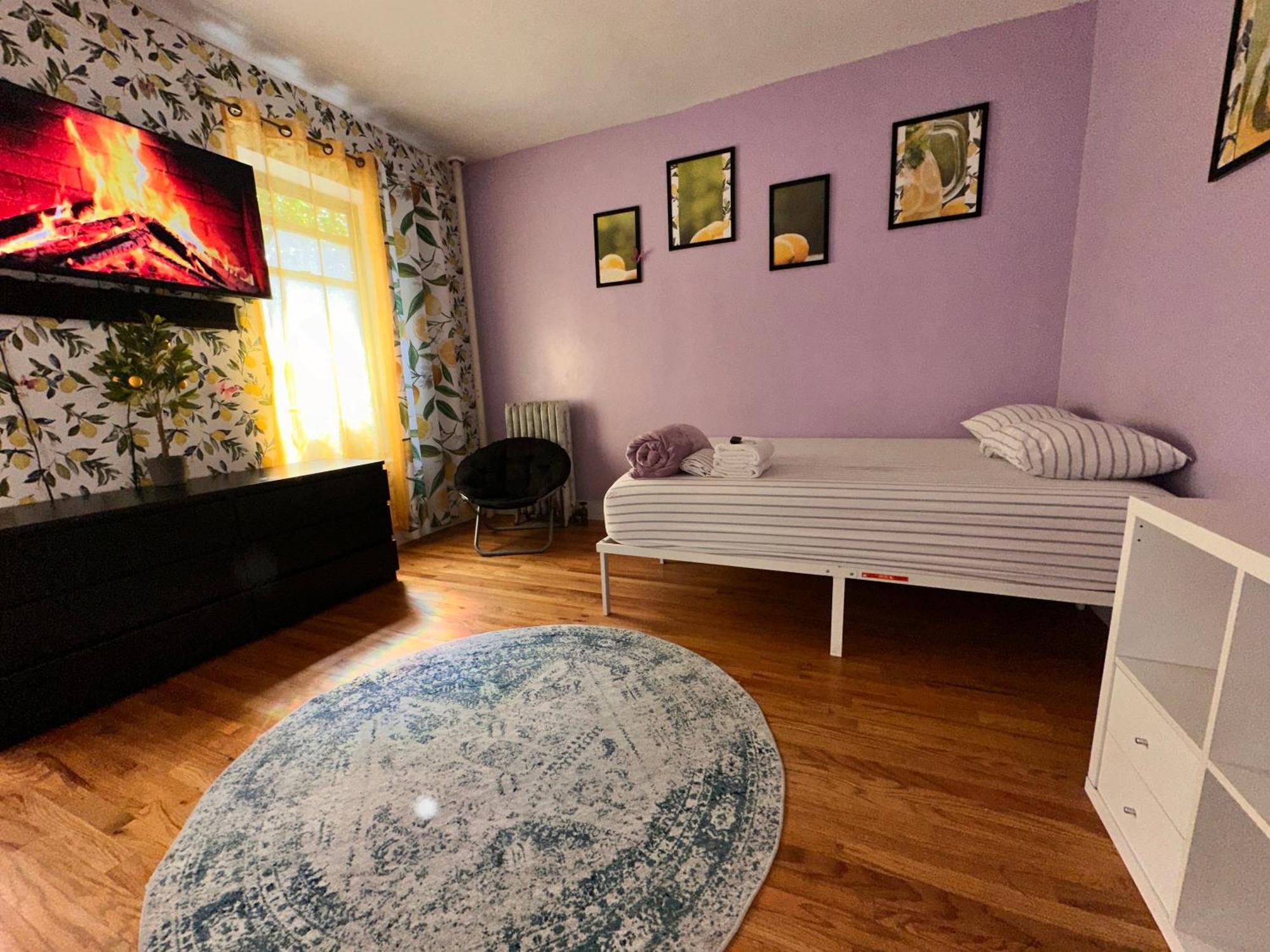 Apartment Lavender Queen Room Bright & Peaceful Stay In Central Harlem New York