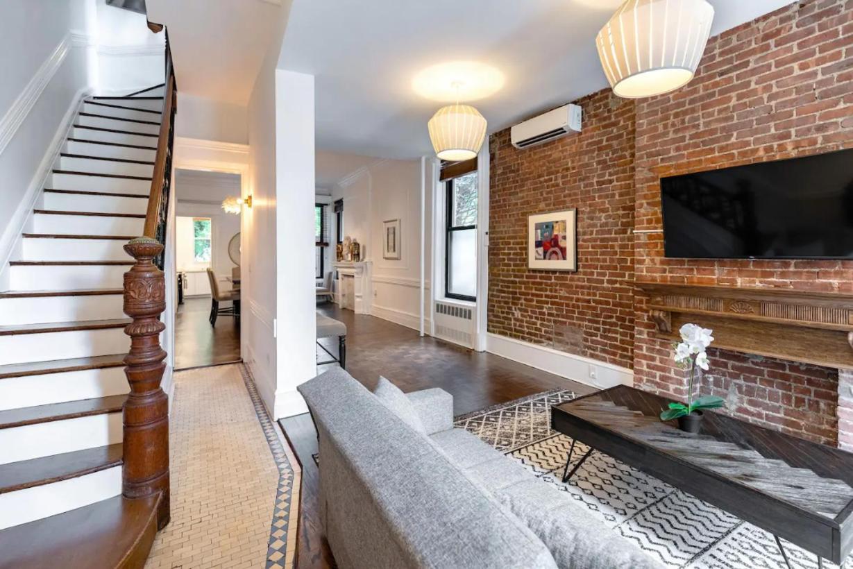 Private Townhome Retreat Park Avenue Haven I Townhome I Holiday home