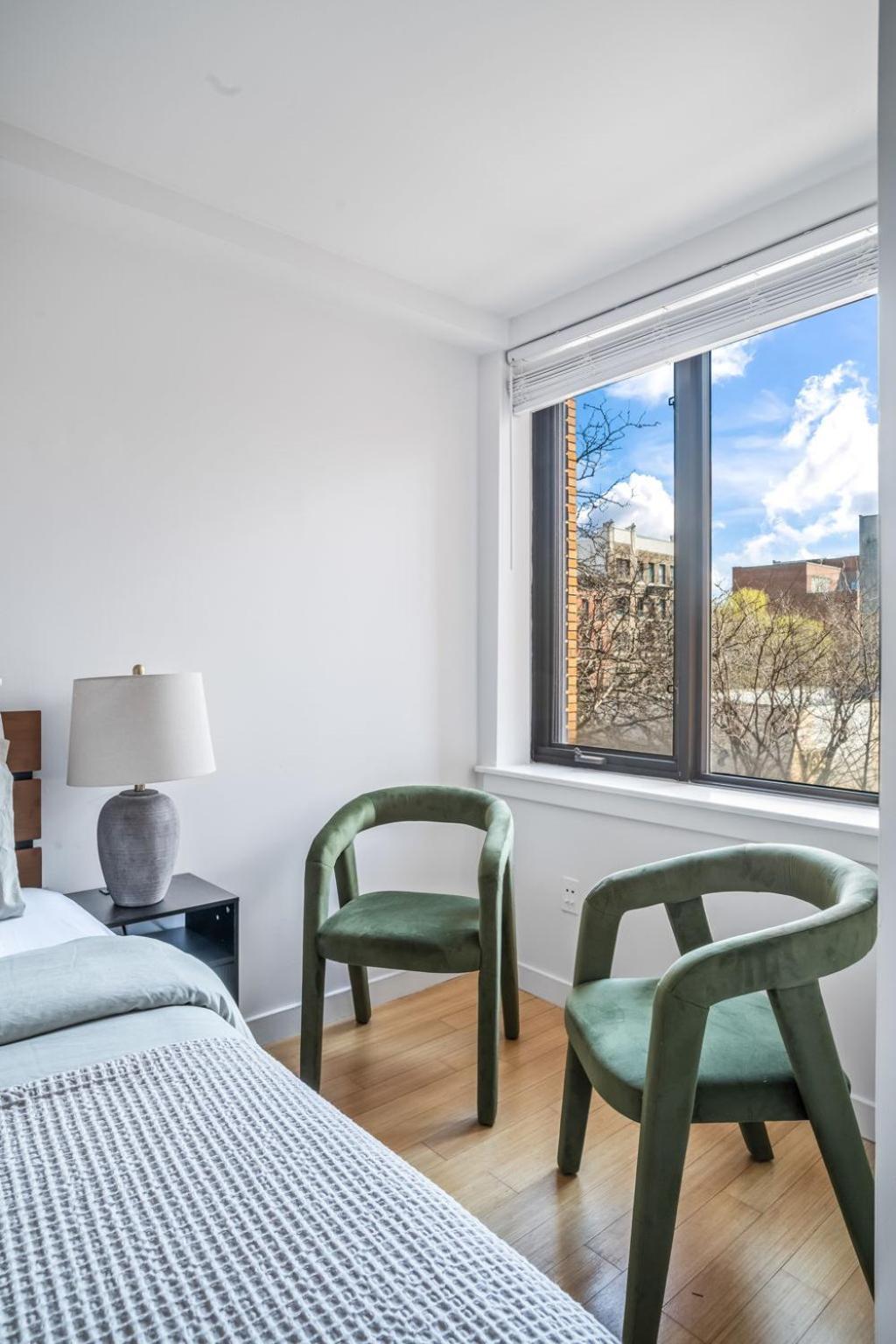 Family 3 Bedroom 1 Bath Getaway Apartment New York
