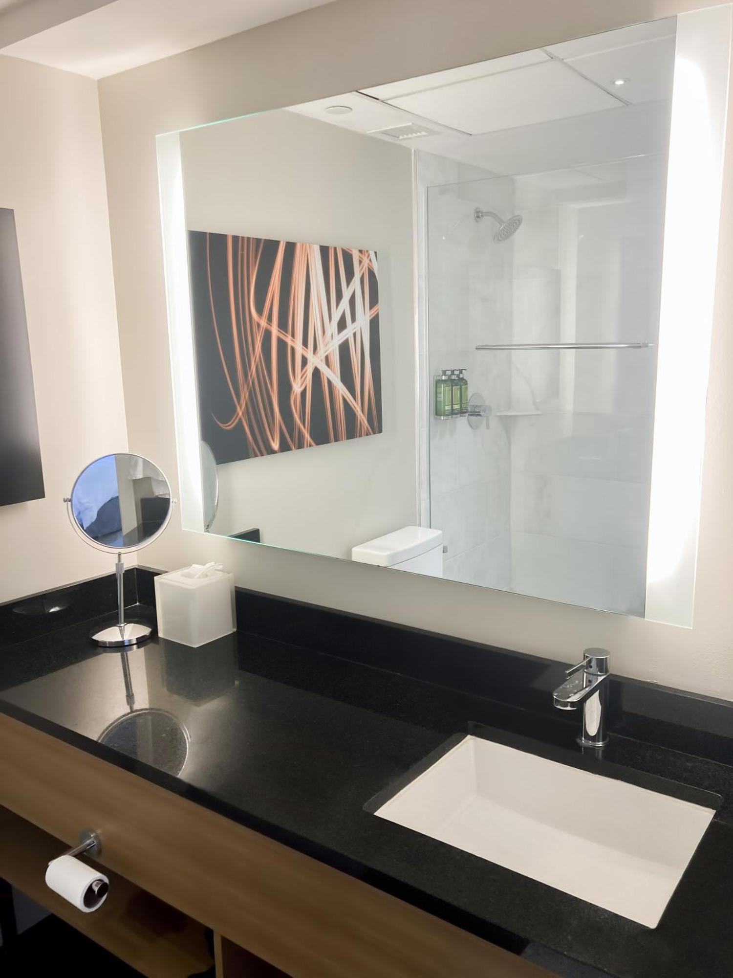 Hotel Executive Le Soleil New York