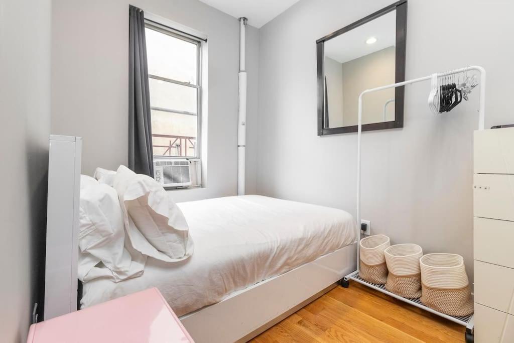 Apartment Renovated Lower Eastside 2br Washer Dryer