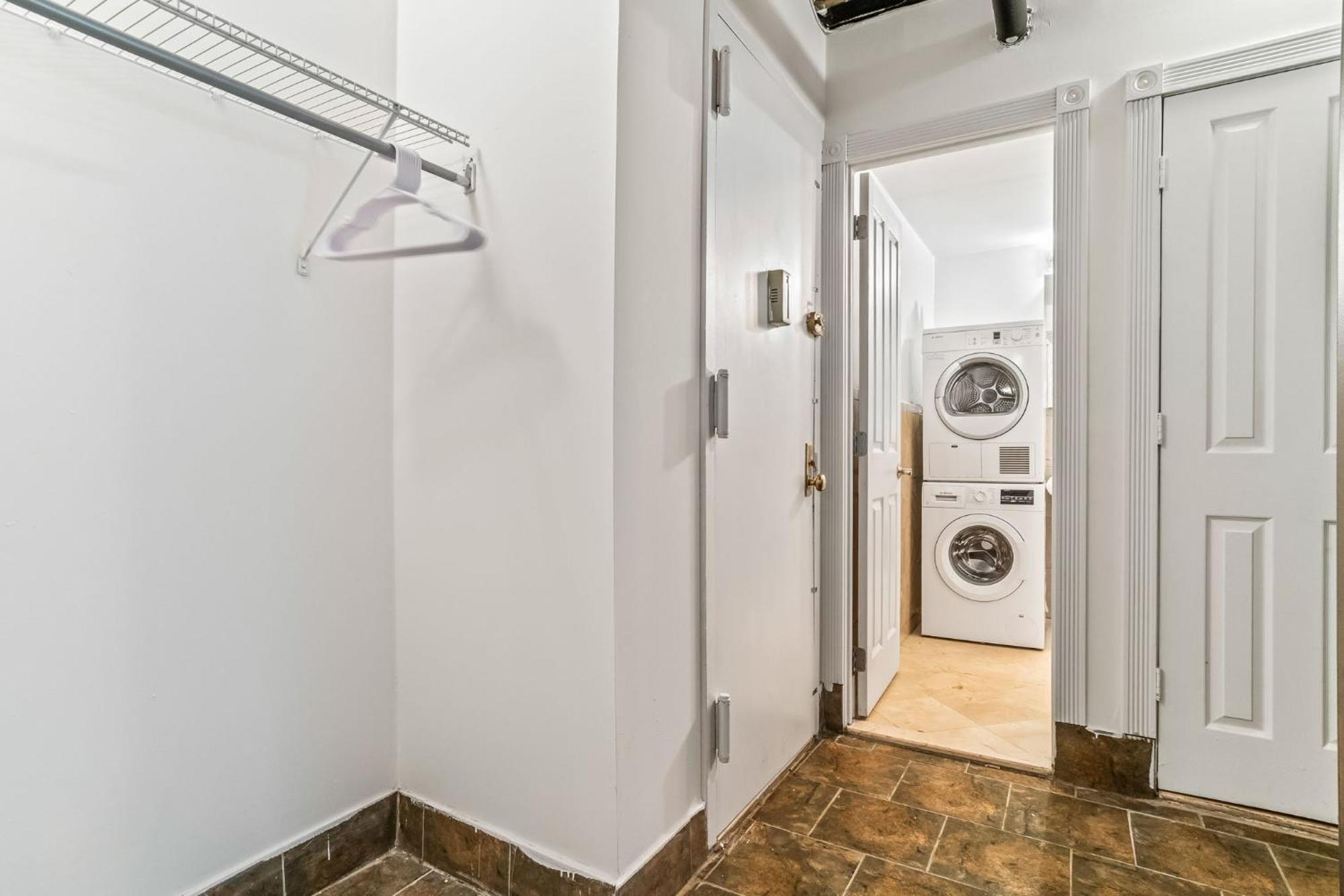 Cute 3bd 2bath * New York