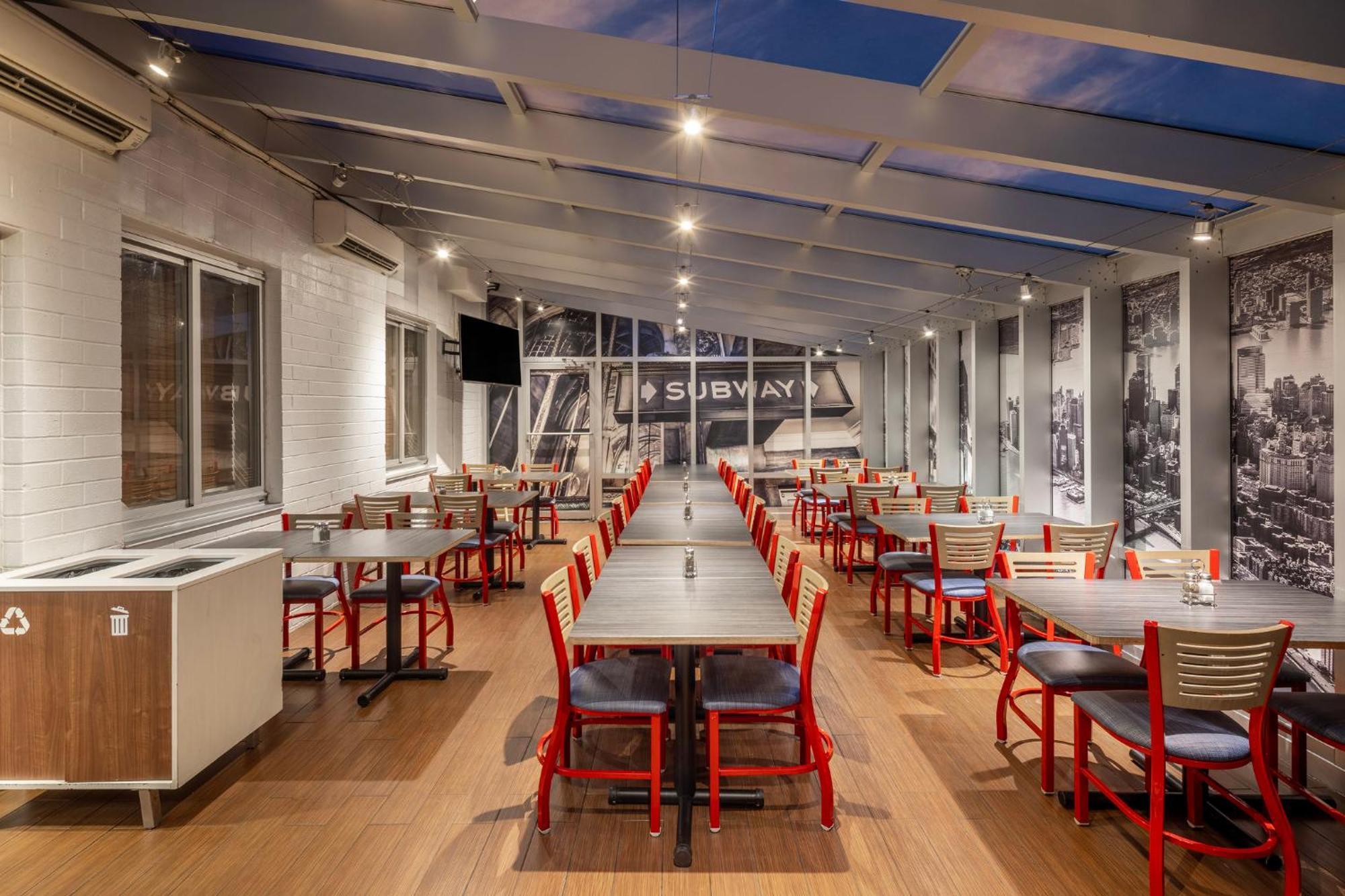 Hotel Holiday Express - Times Square By Ihg 3*