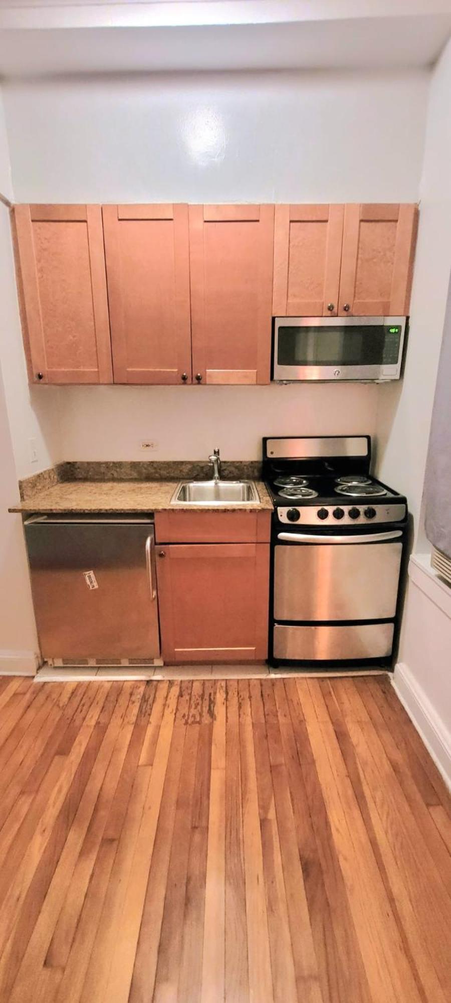 Upper East Side 2 Bedrooms Gem Apartment *