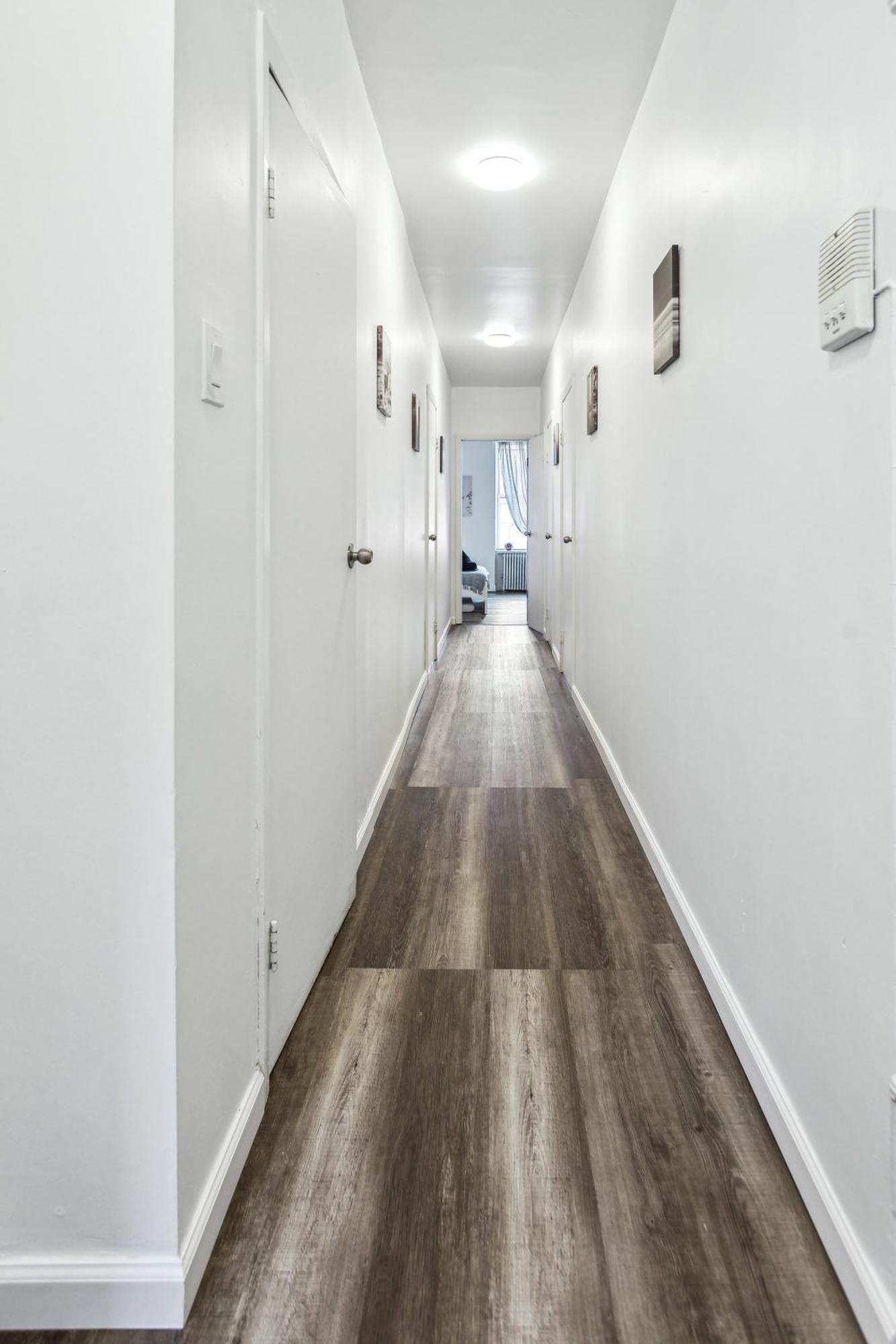Apartment 3 Bedroom Family In Hells Kitchen