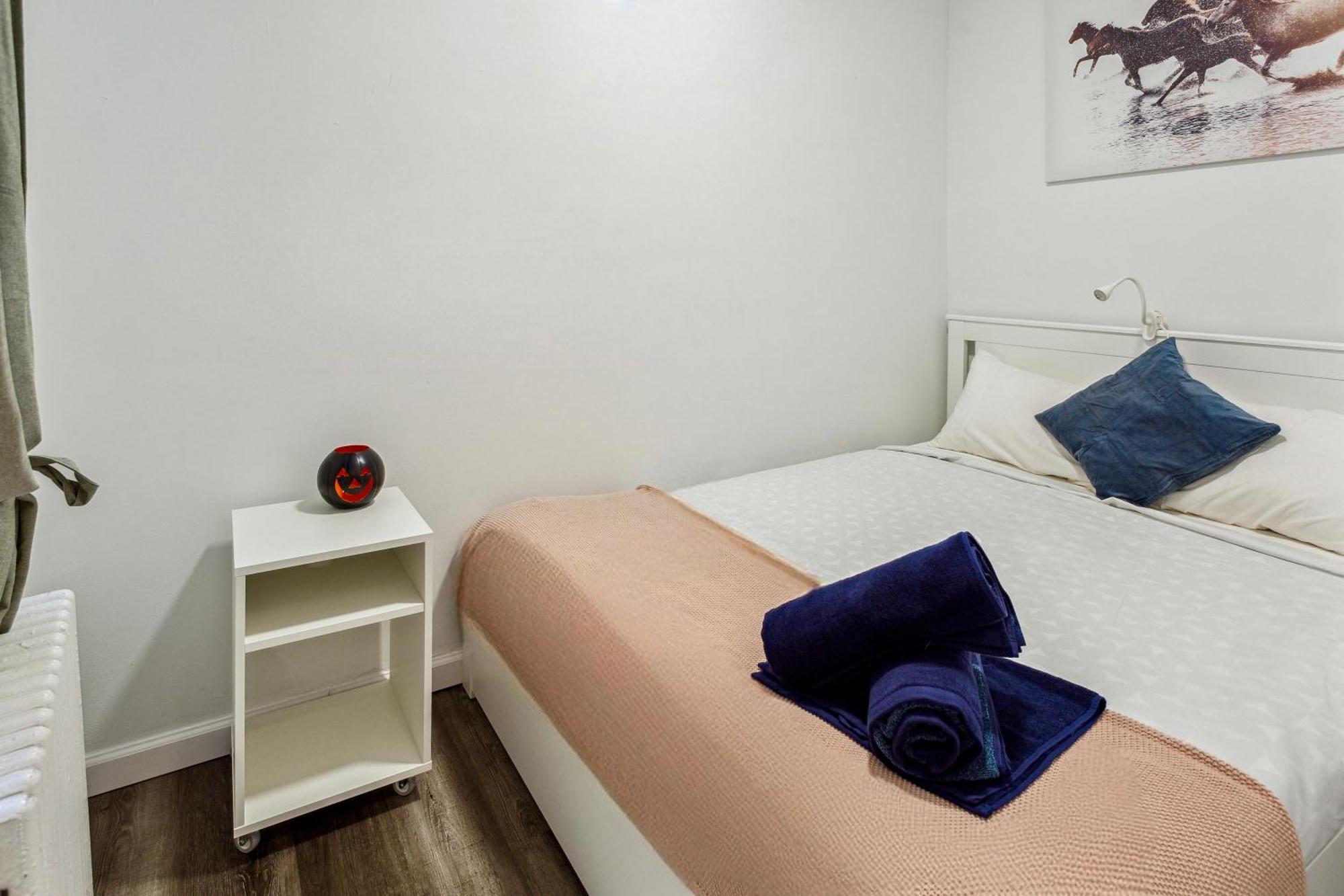 3 Bedroom Family In Hells Kitchen * New York