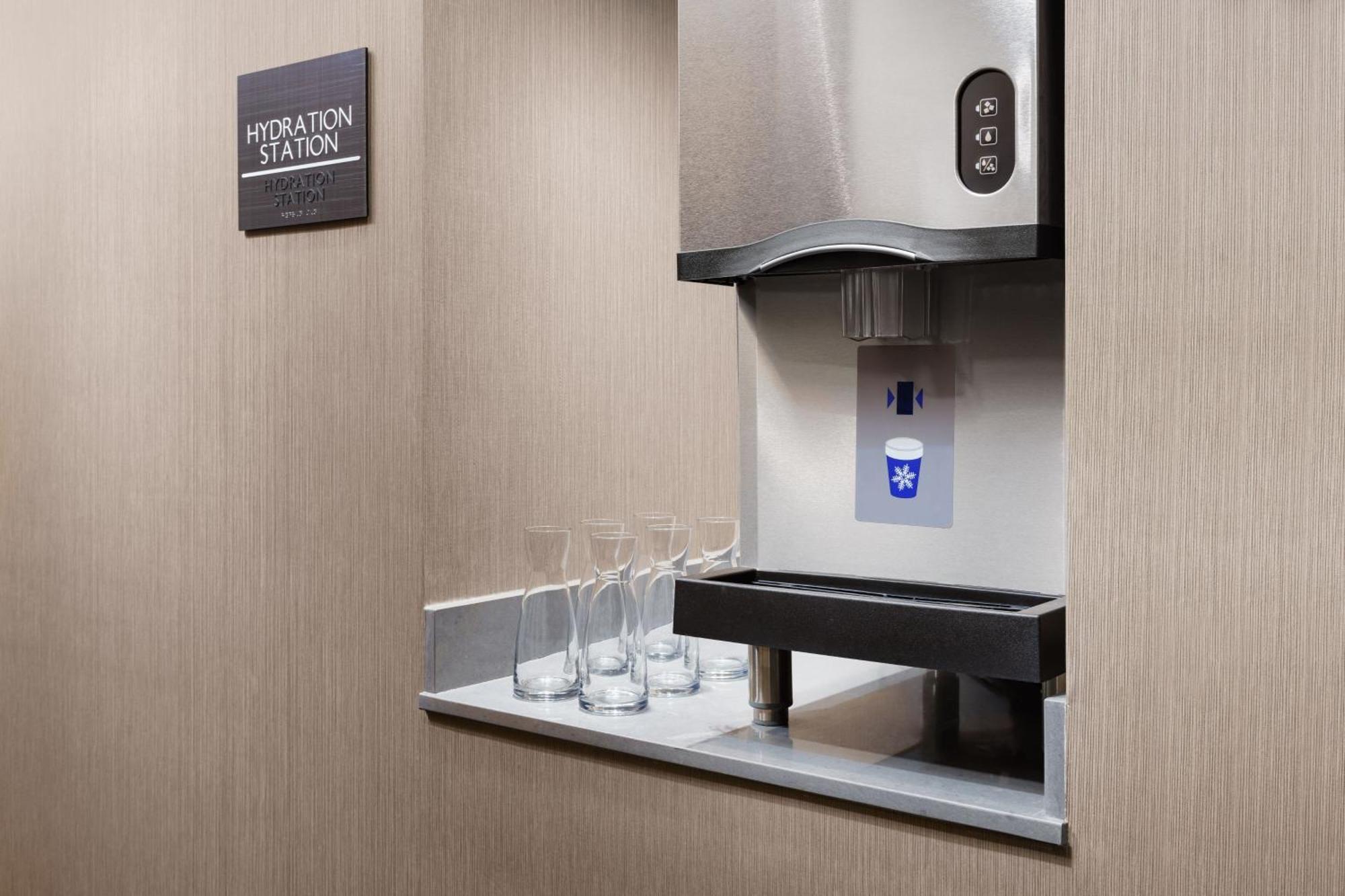 Hotel Ac By Marriott Times Square 4*