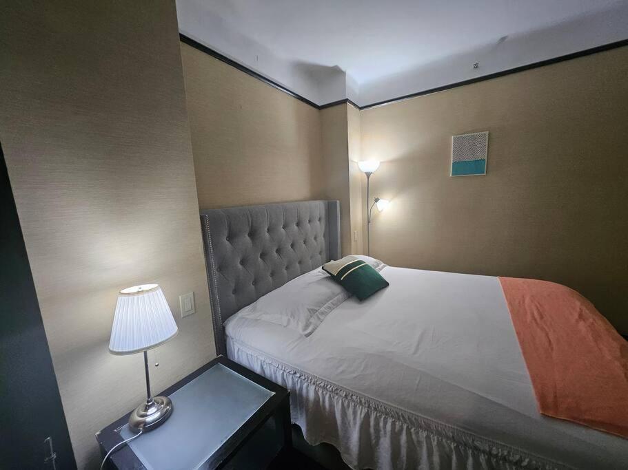 1 Bedroom At The Mansfield Midtown * New York