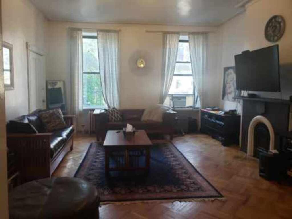 Private In East Village *