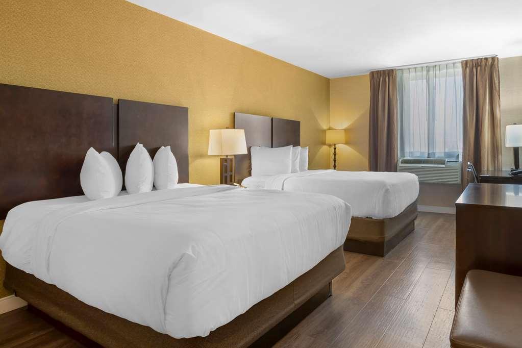 Western Plaza Hotel