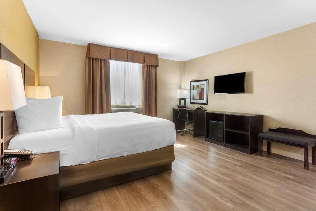 Western Plaza 3* New York