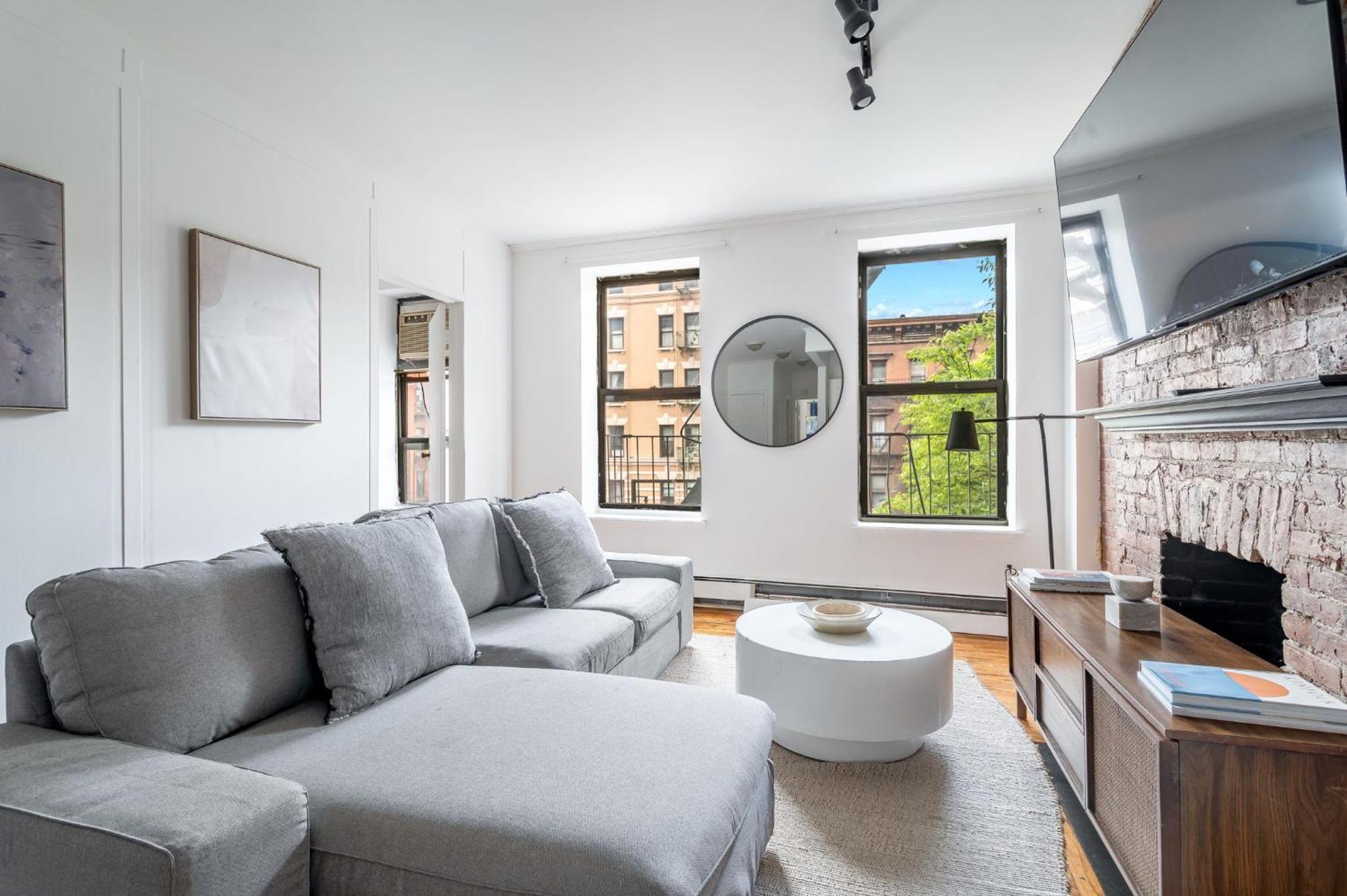 3bd 1bath Cozy Near Times Square Apartment *