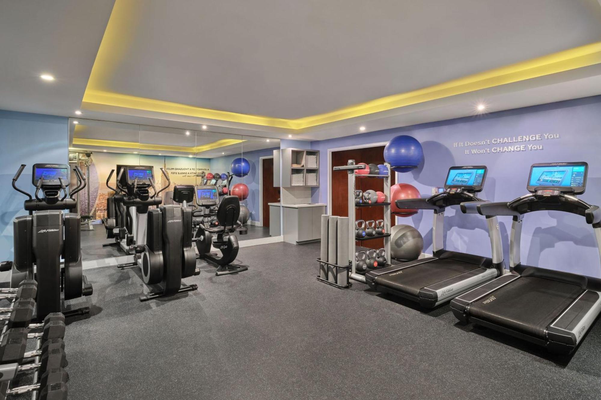 Marriott Vacation Club, City  4*