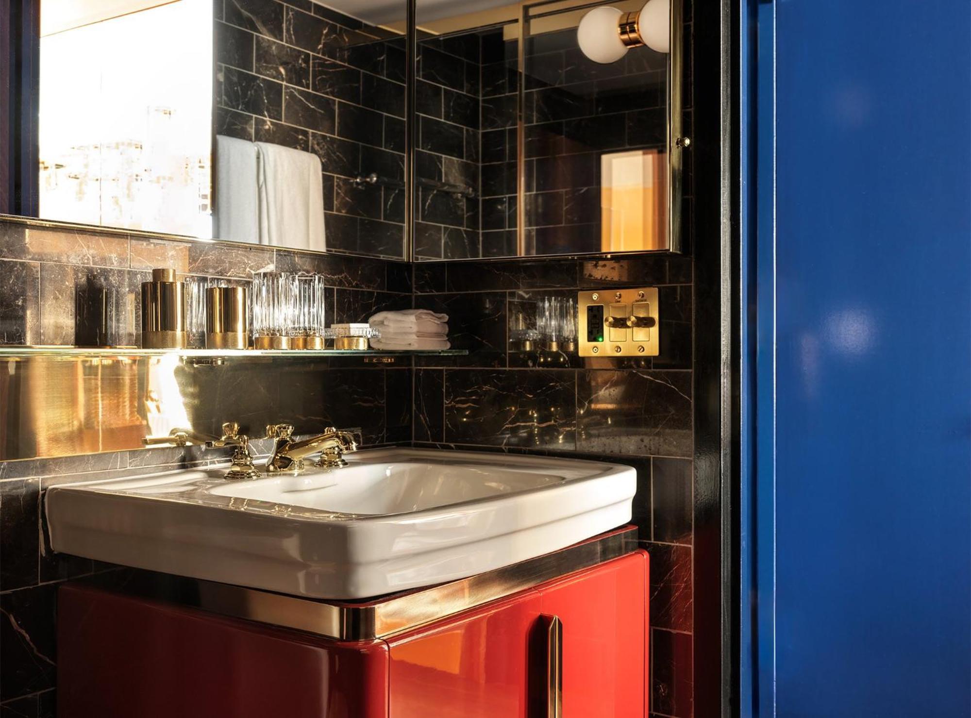 The Manner, The Unbound Collection By Hyatt New York