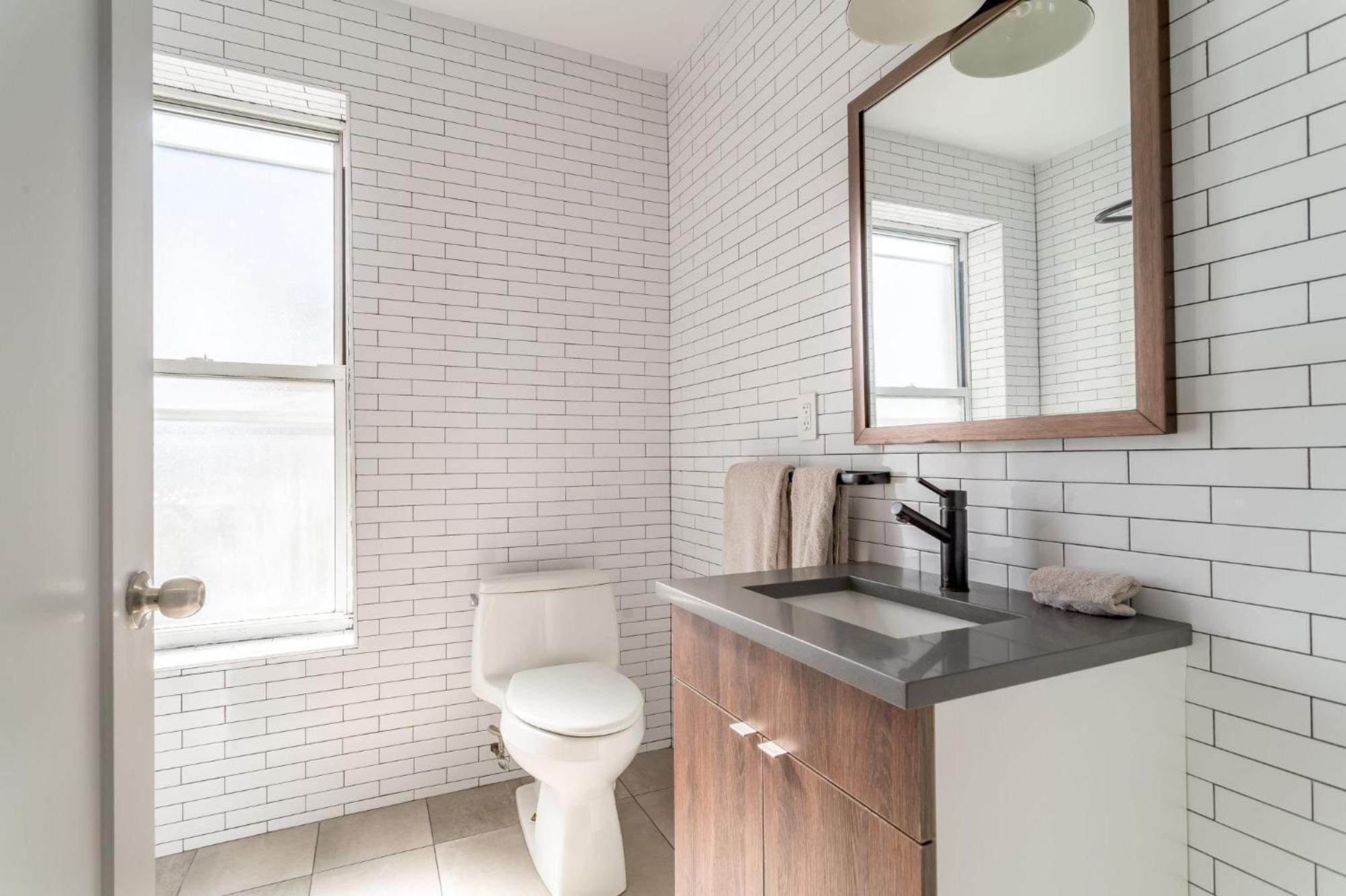 Charming 3bd 2bath Near Tompkins Square Park Apartment