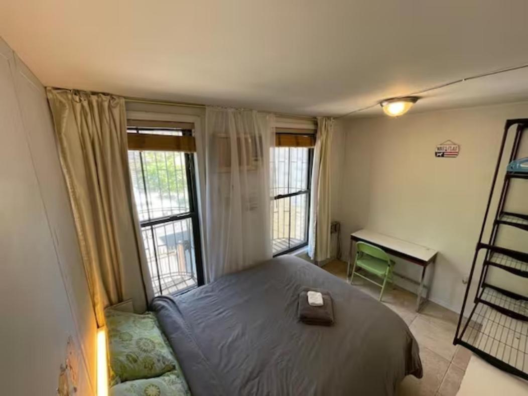 Friendly In Williamsburg Homestay