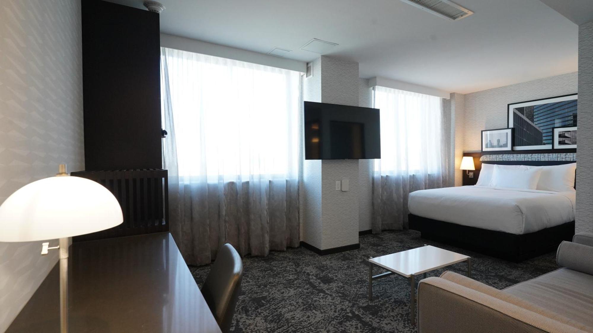 Aiden By Western Long Island Hotel 3*