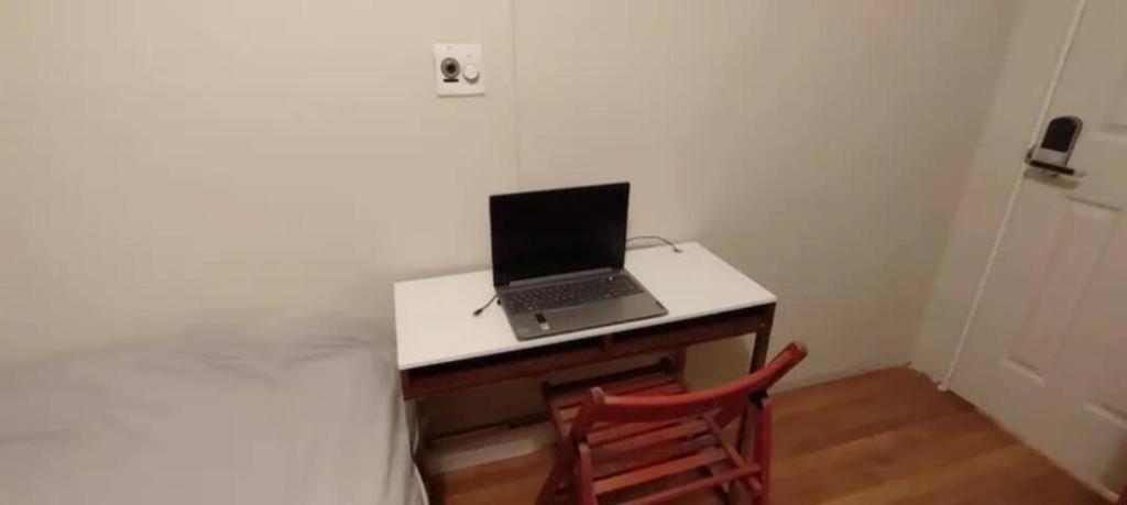 Friendly In Williamsburg Homestay *
