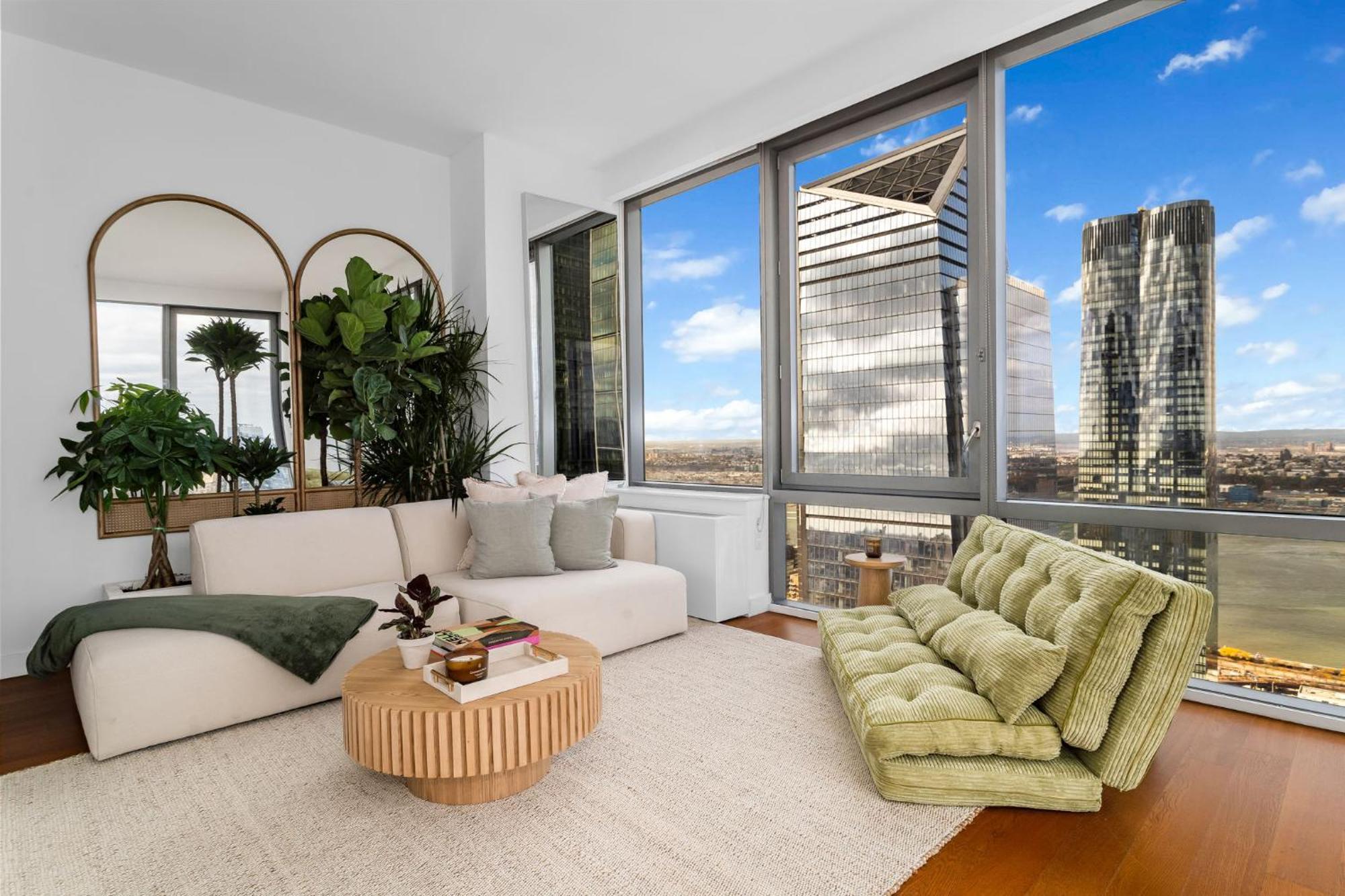 Elegant 2bed 2bath Just Minutes From Park & Broadway Apartment