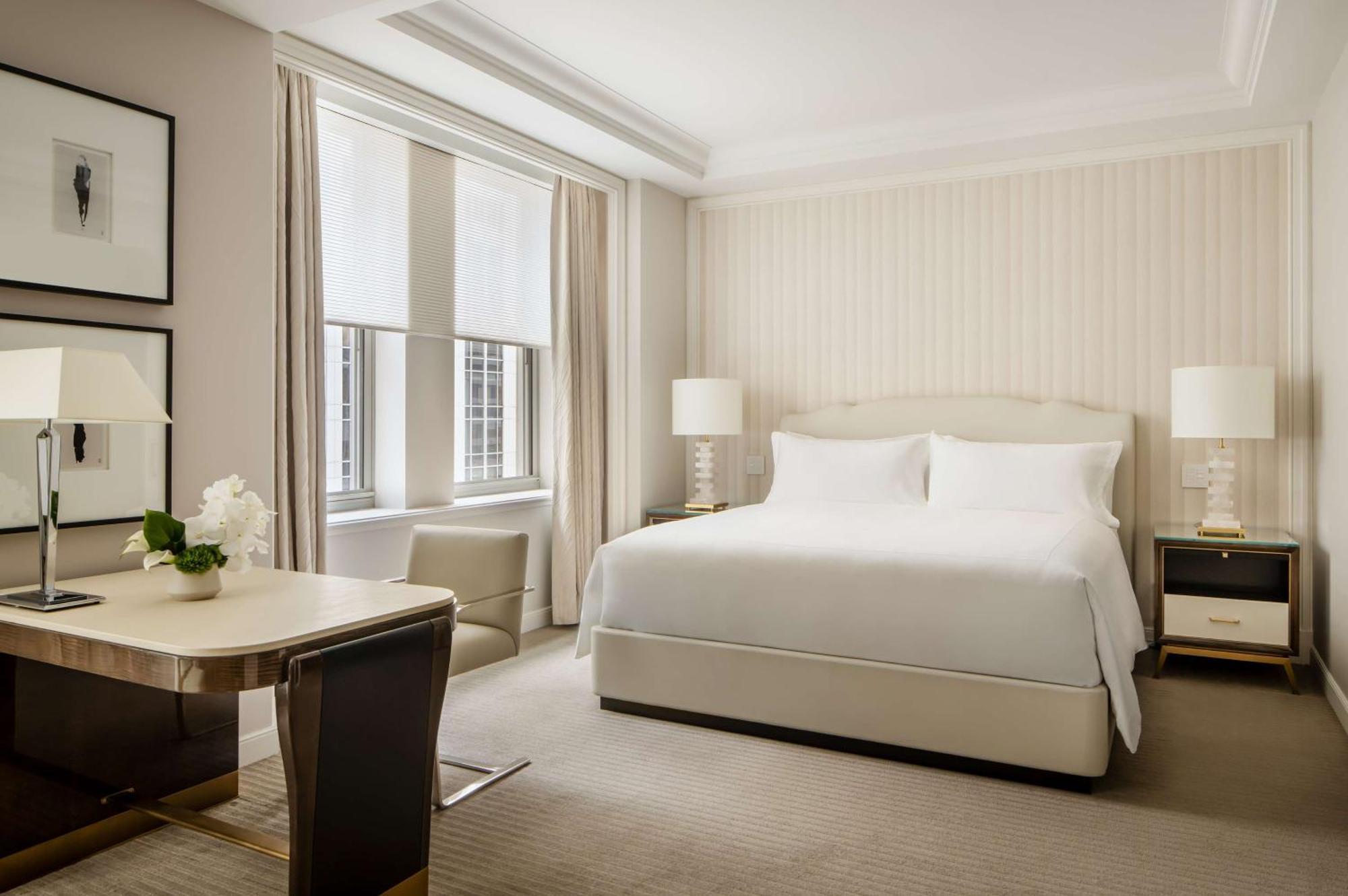 Waldorf Astoria Hotel 4*