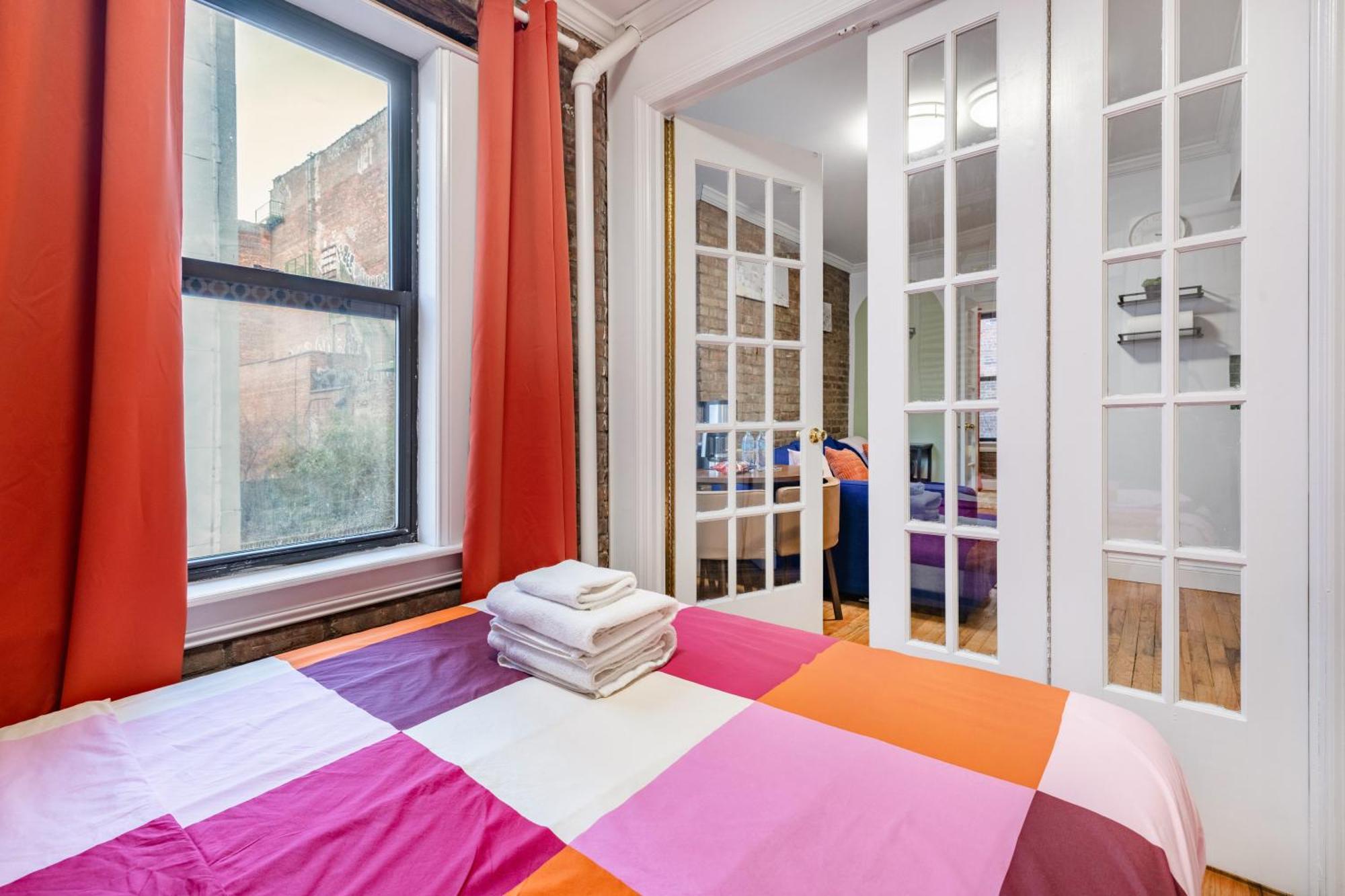 2 Bedroom Unit In Lower Manhattan * New York