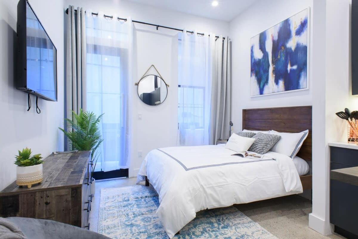 3-2 Prime East Village Private Outdoor * New York