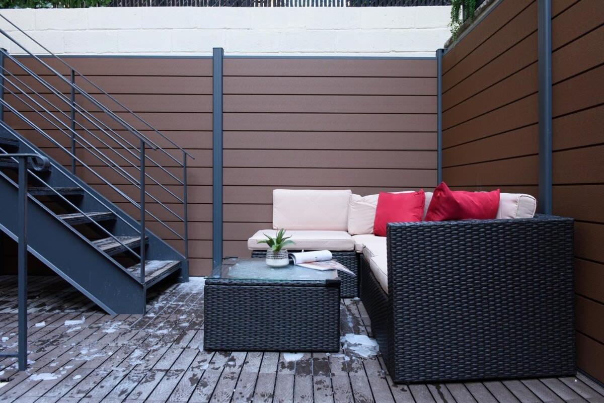 3-2 Prime East Village Private Outdoor *