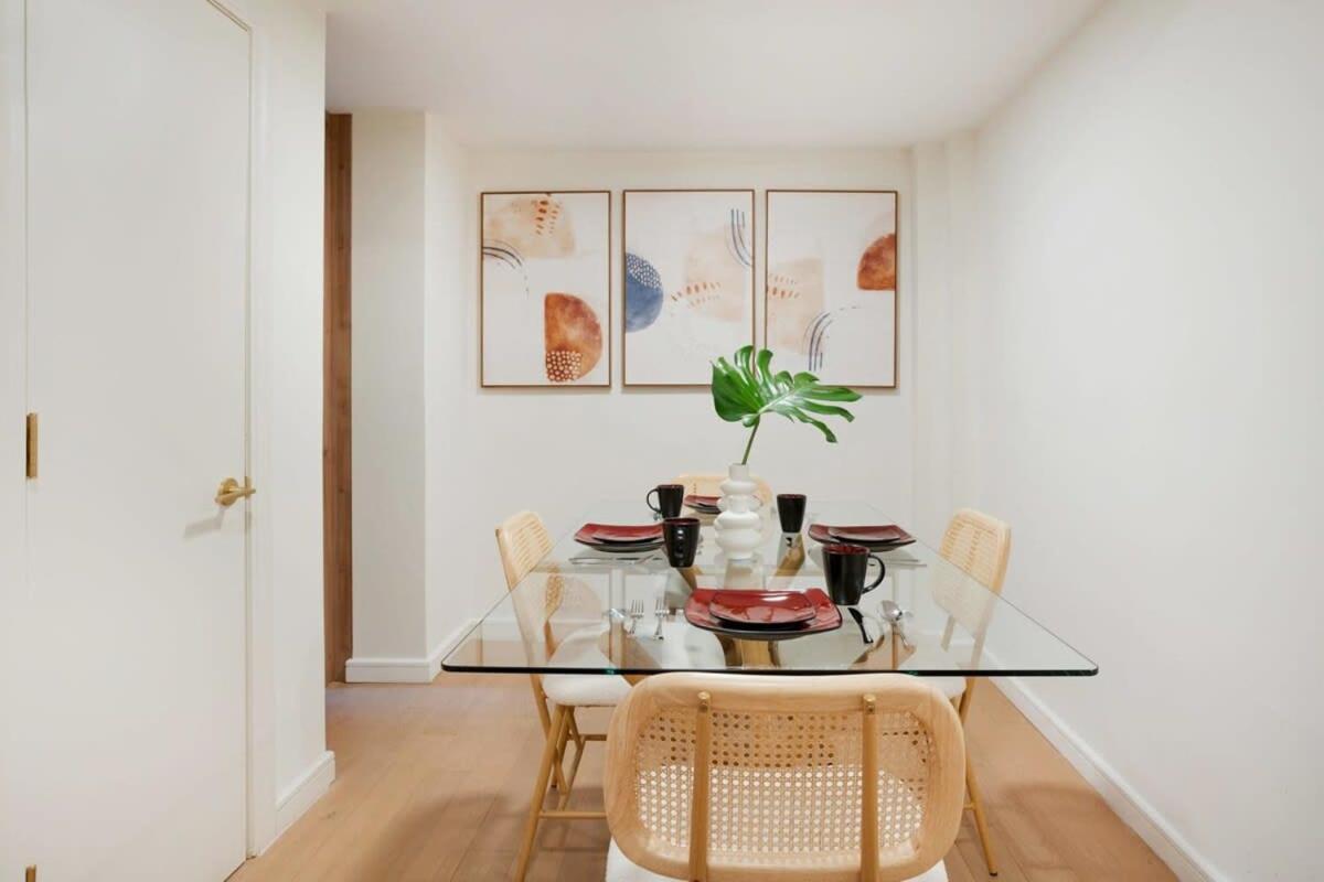 52-3d Massive New Reno 2br Apartment New York