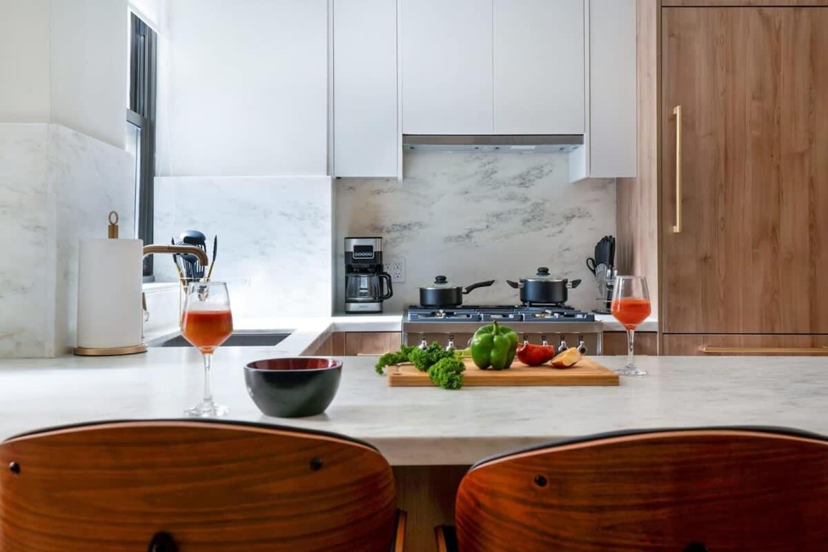 Apartment 52-3d Massive New Reno 2br