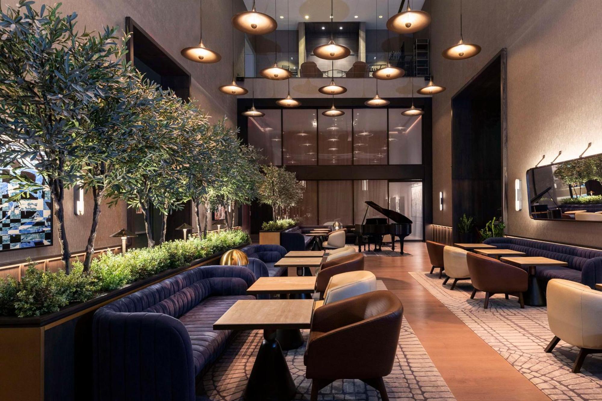 Thompson Central Park New York, By Hyatt