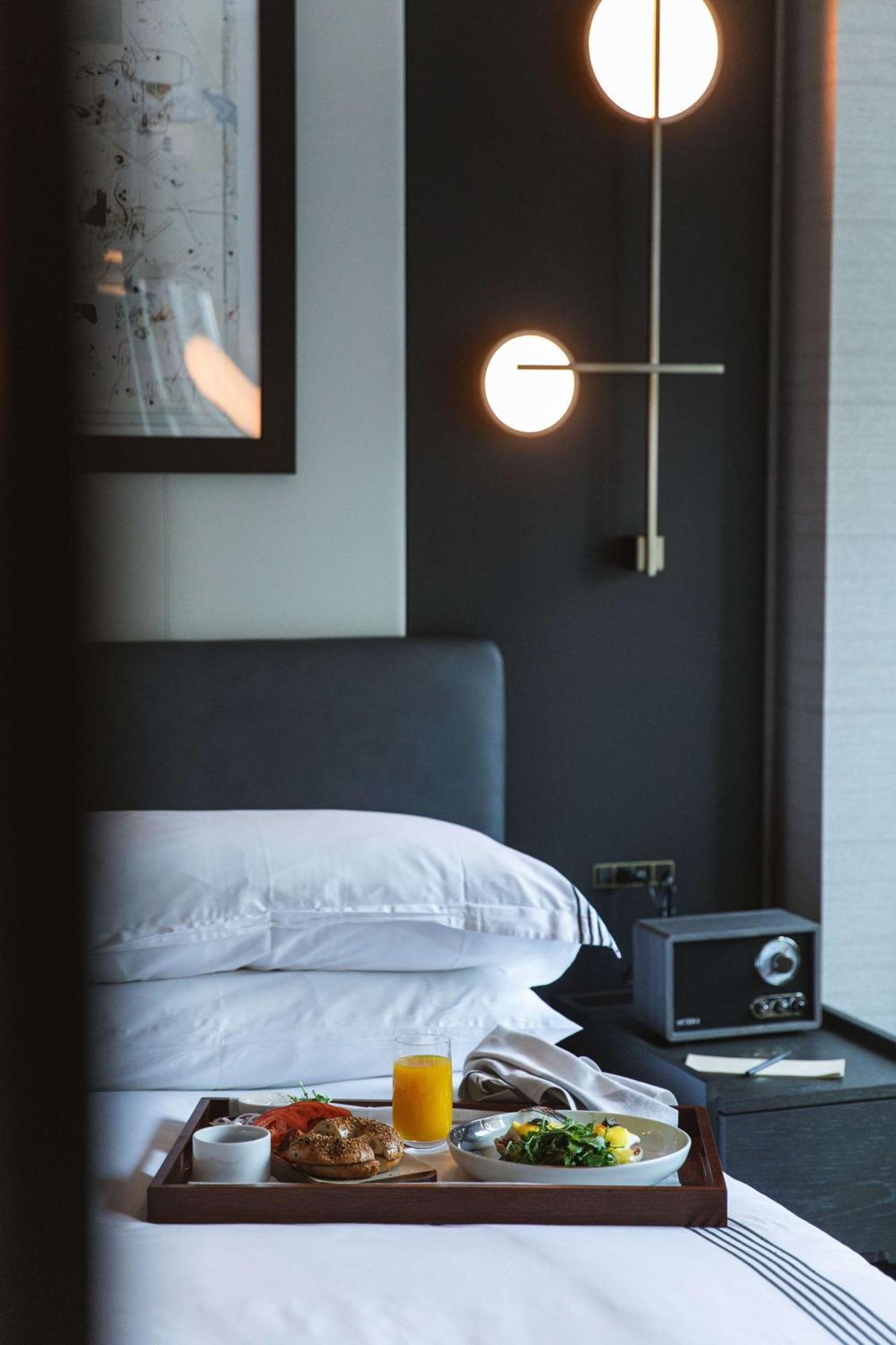 Thompson Central Park New York, By Hyatt New York