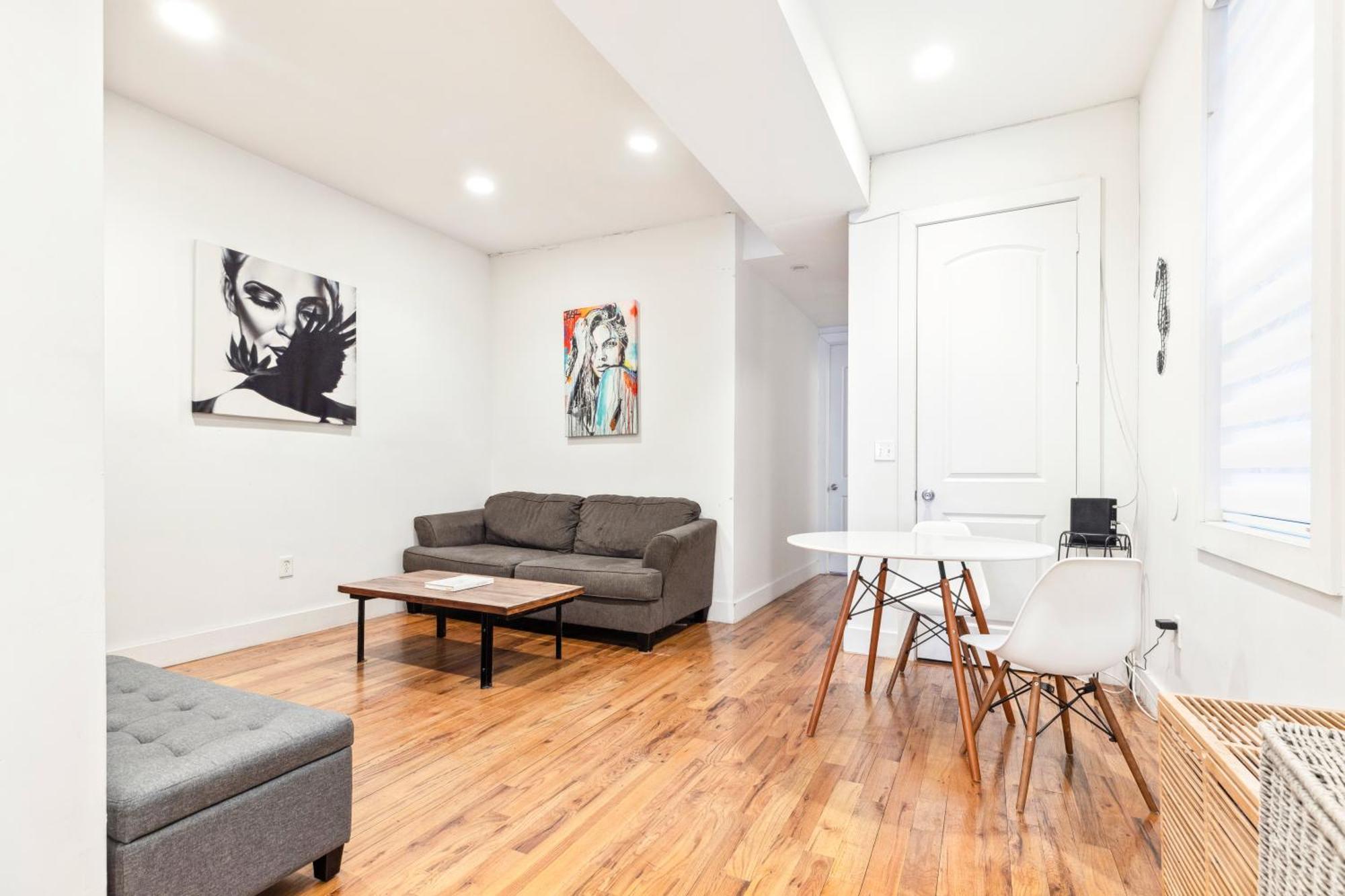 The Blue Homestay New York