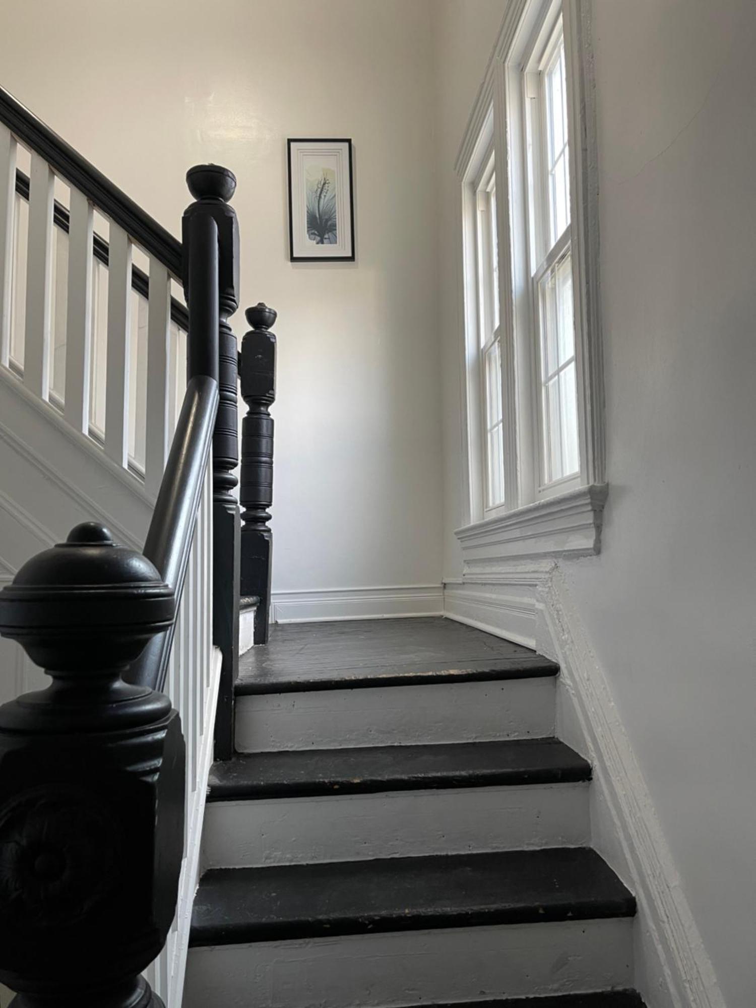Gorgeous Victorian House!! Entire In Sam's New York