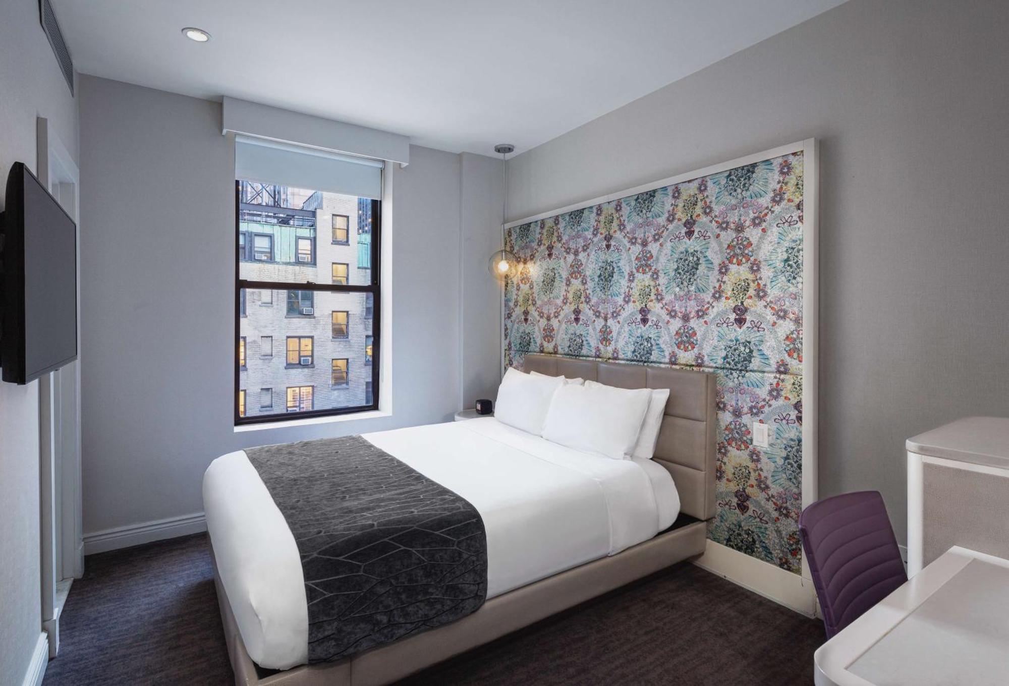 Dream Midtown, By Hyatt New York