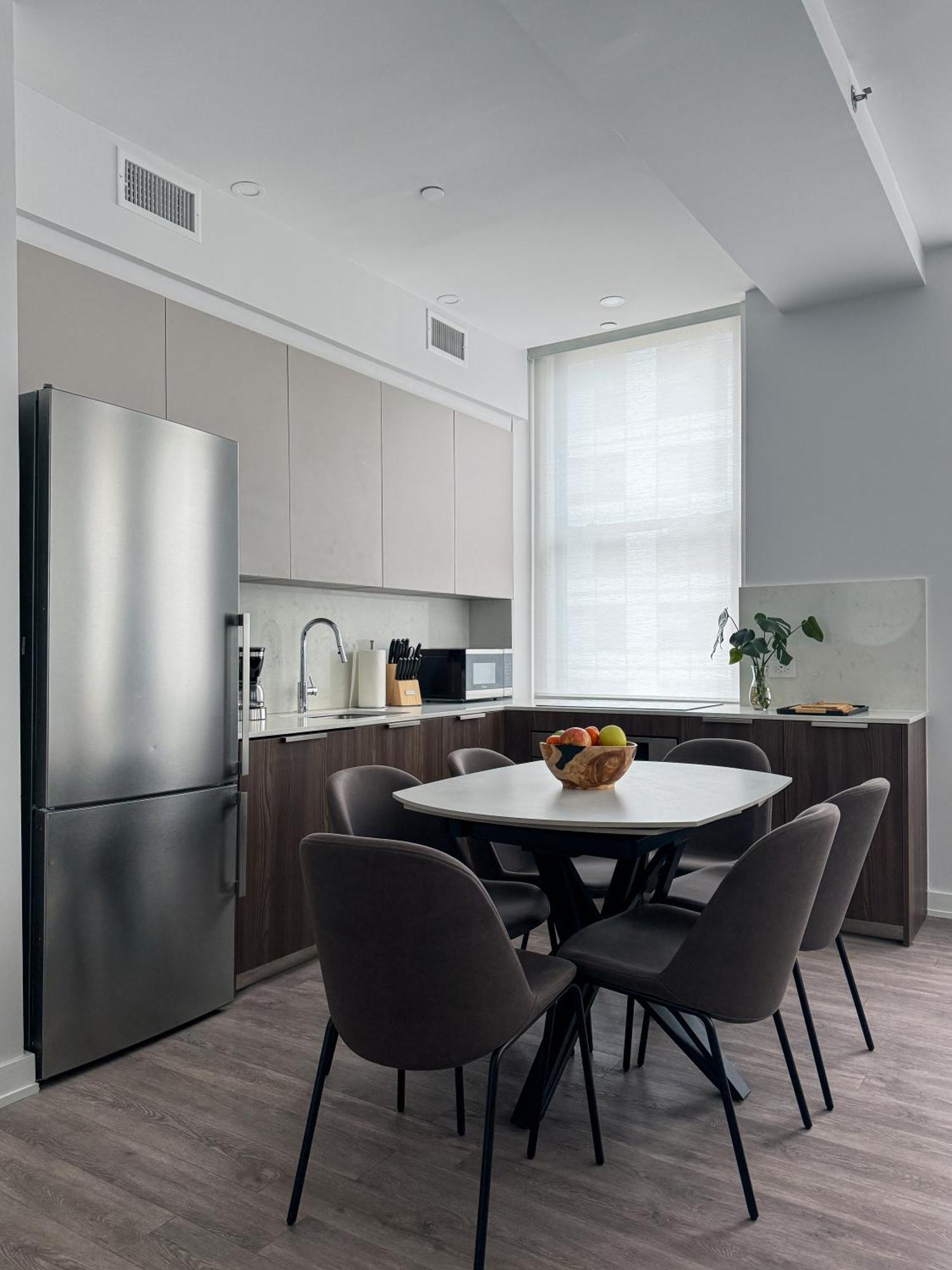 One Dutch Apartment