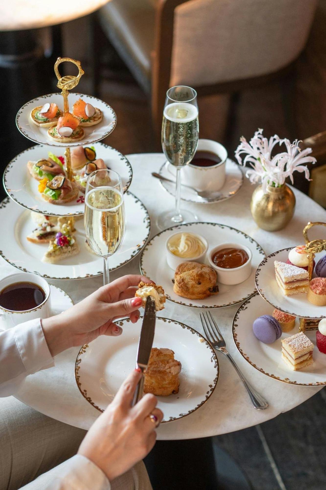 The Ritz-carlton New York, Central Park Hotel
