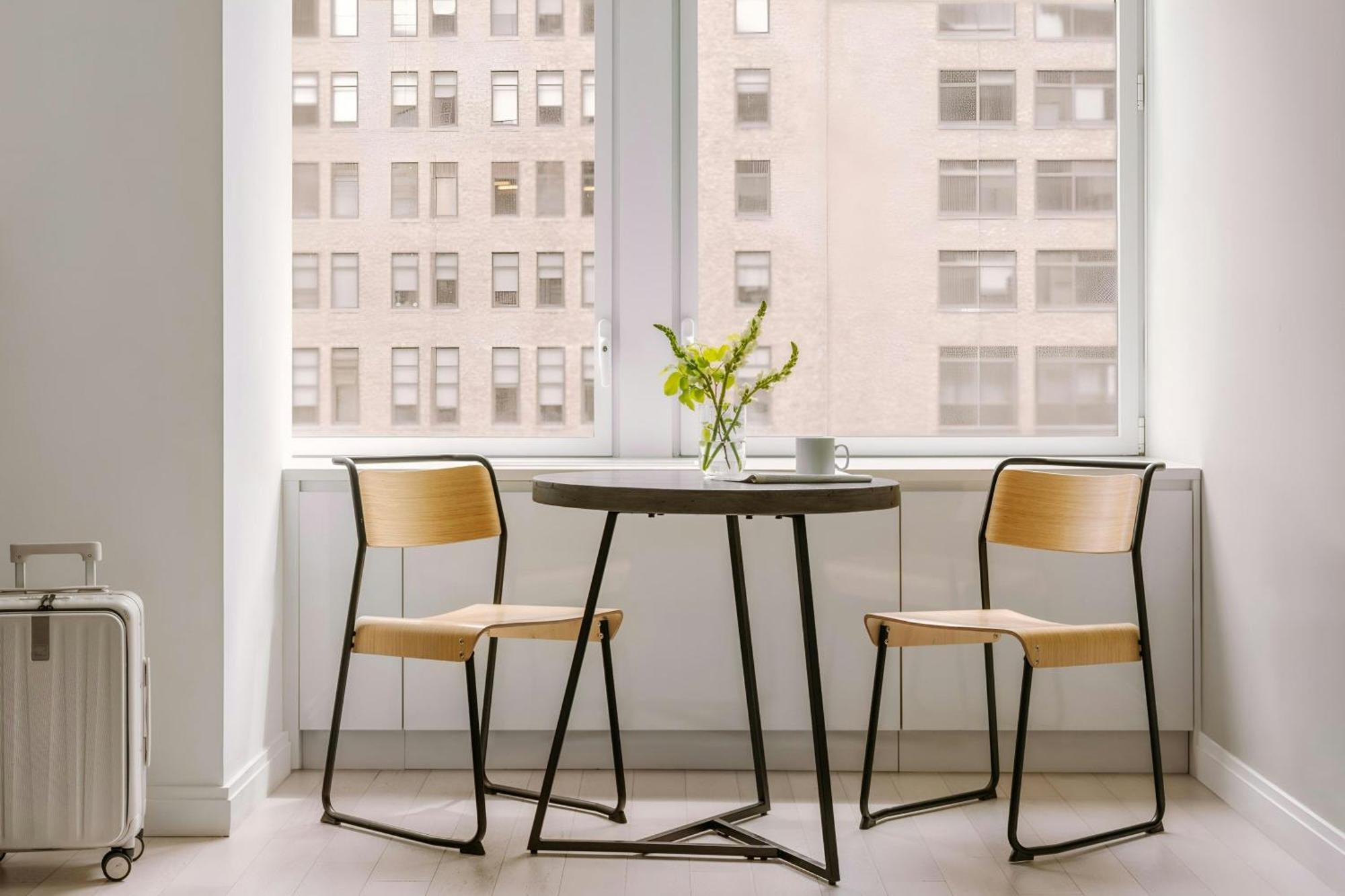 Sonder Battery Park Aparthotel